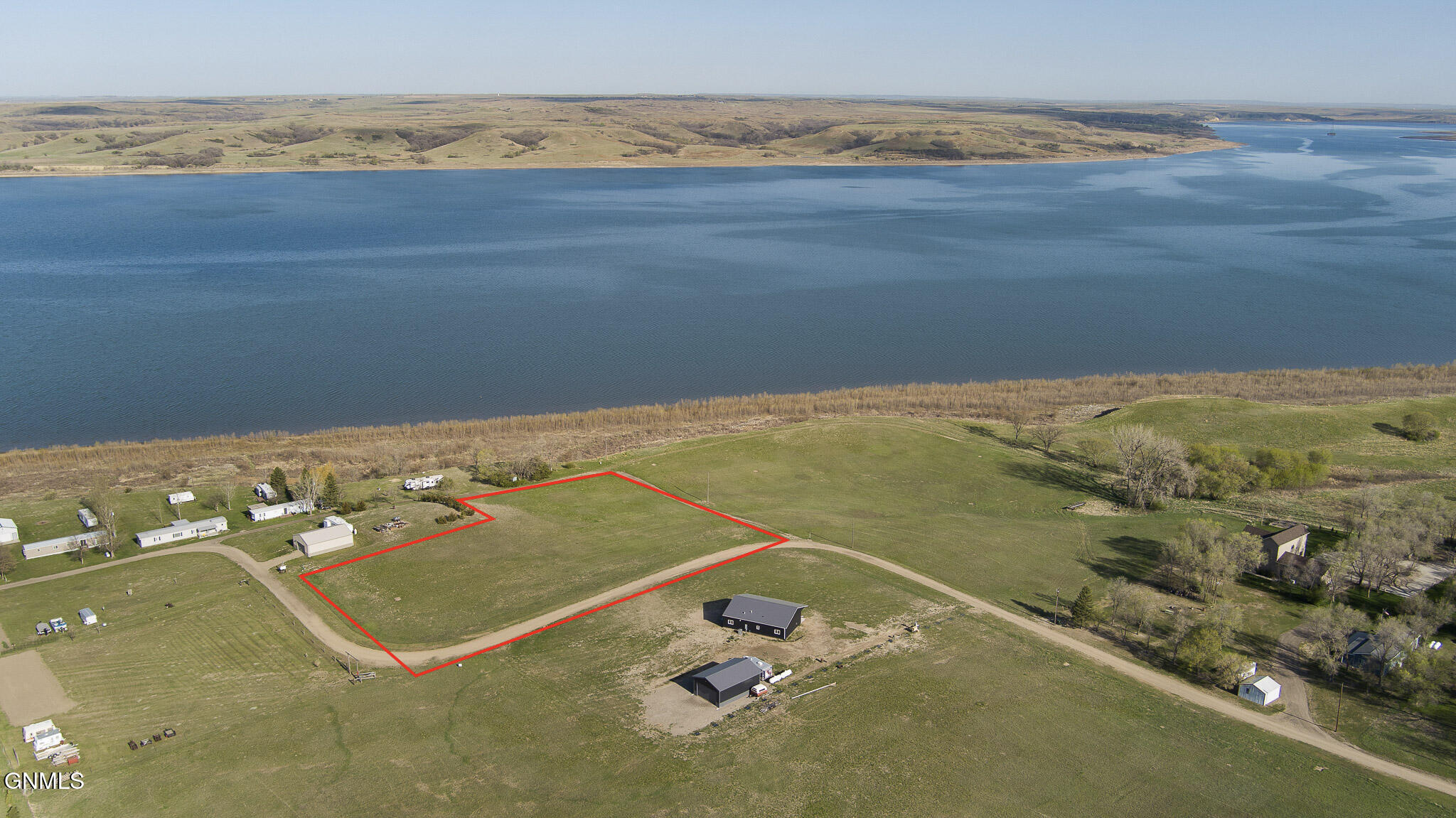 13,14,18 Little Beaver Trail SW, Linton, ND 58552