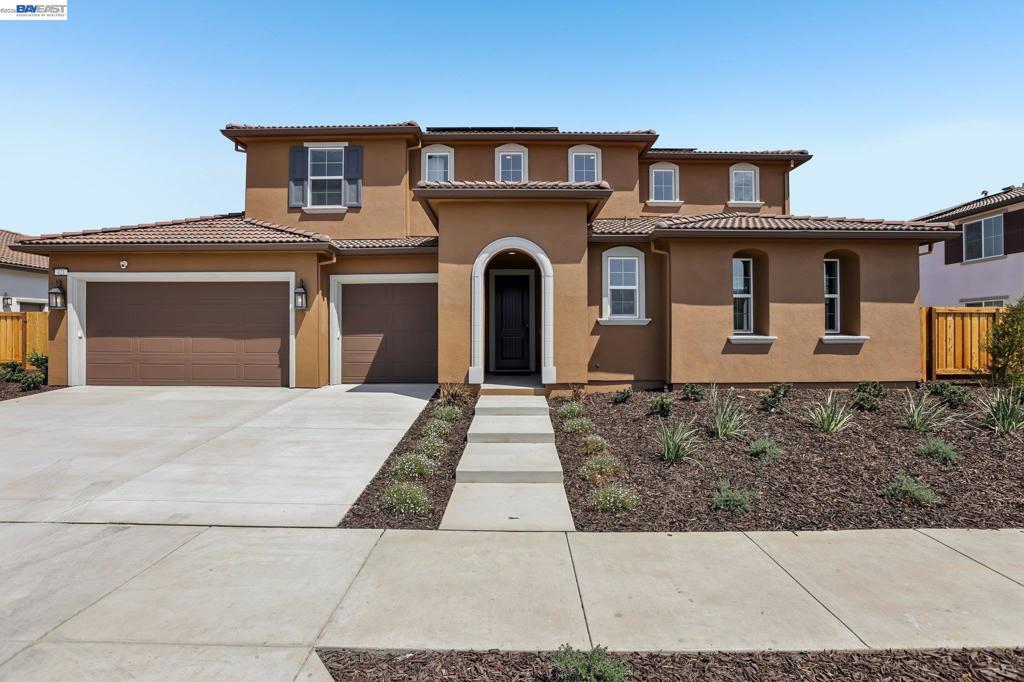 421 Trellis Way