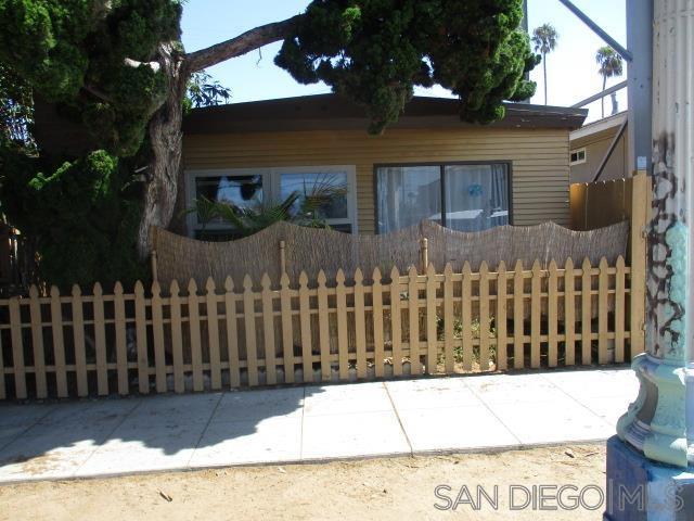5022 5028 Voltaire Street