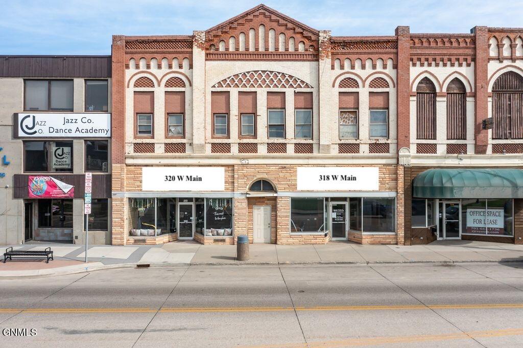 318/320 Main Street, Mandan, ND 58554