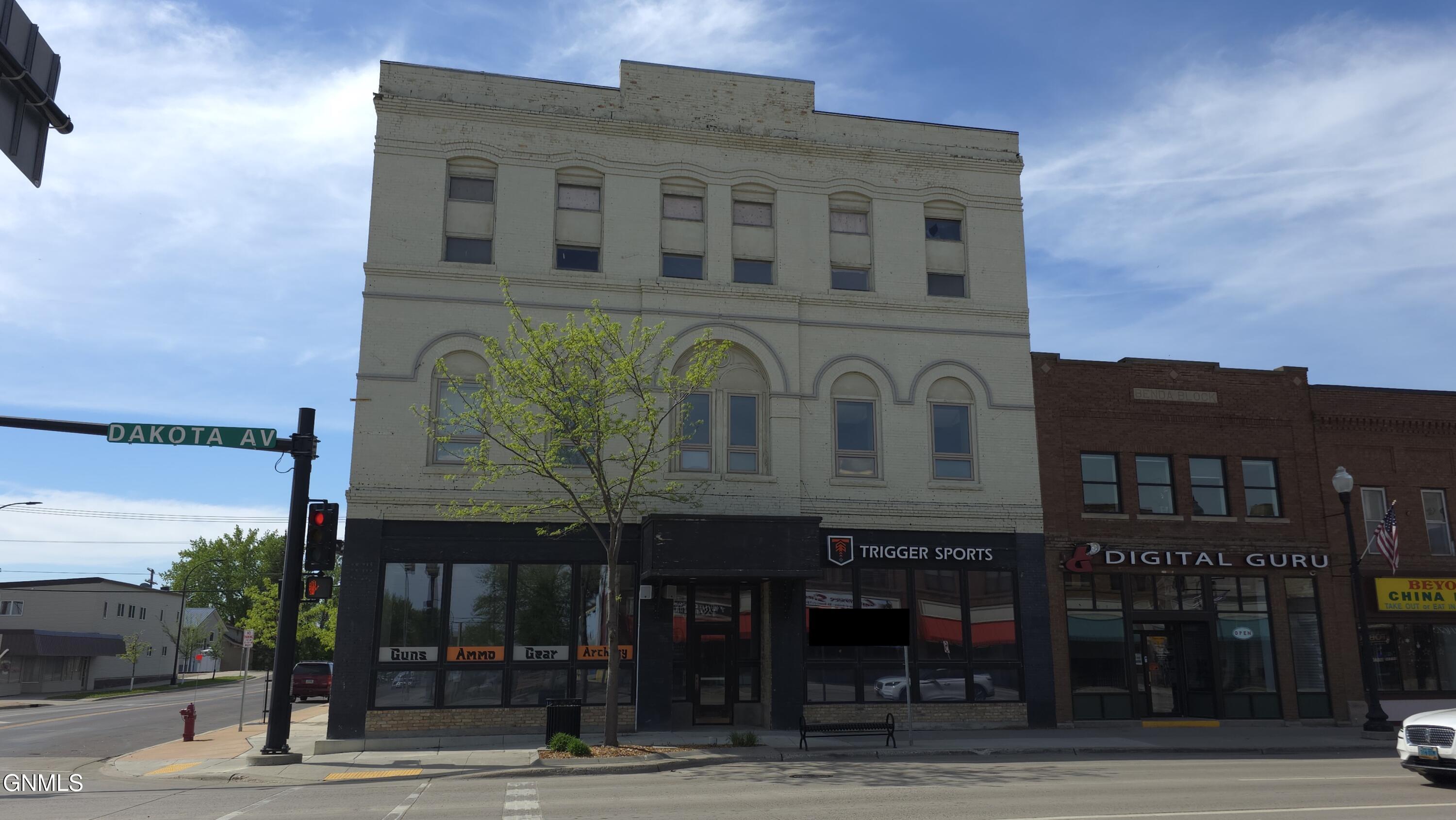 403 Dakota Avenue, Wahpeton, ND 58074