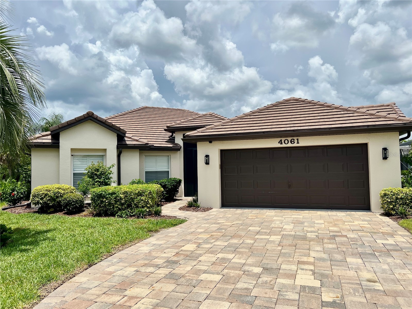 4061 KING TARPON DRIVE