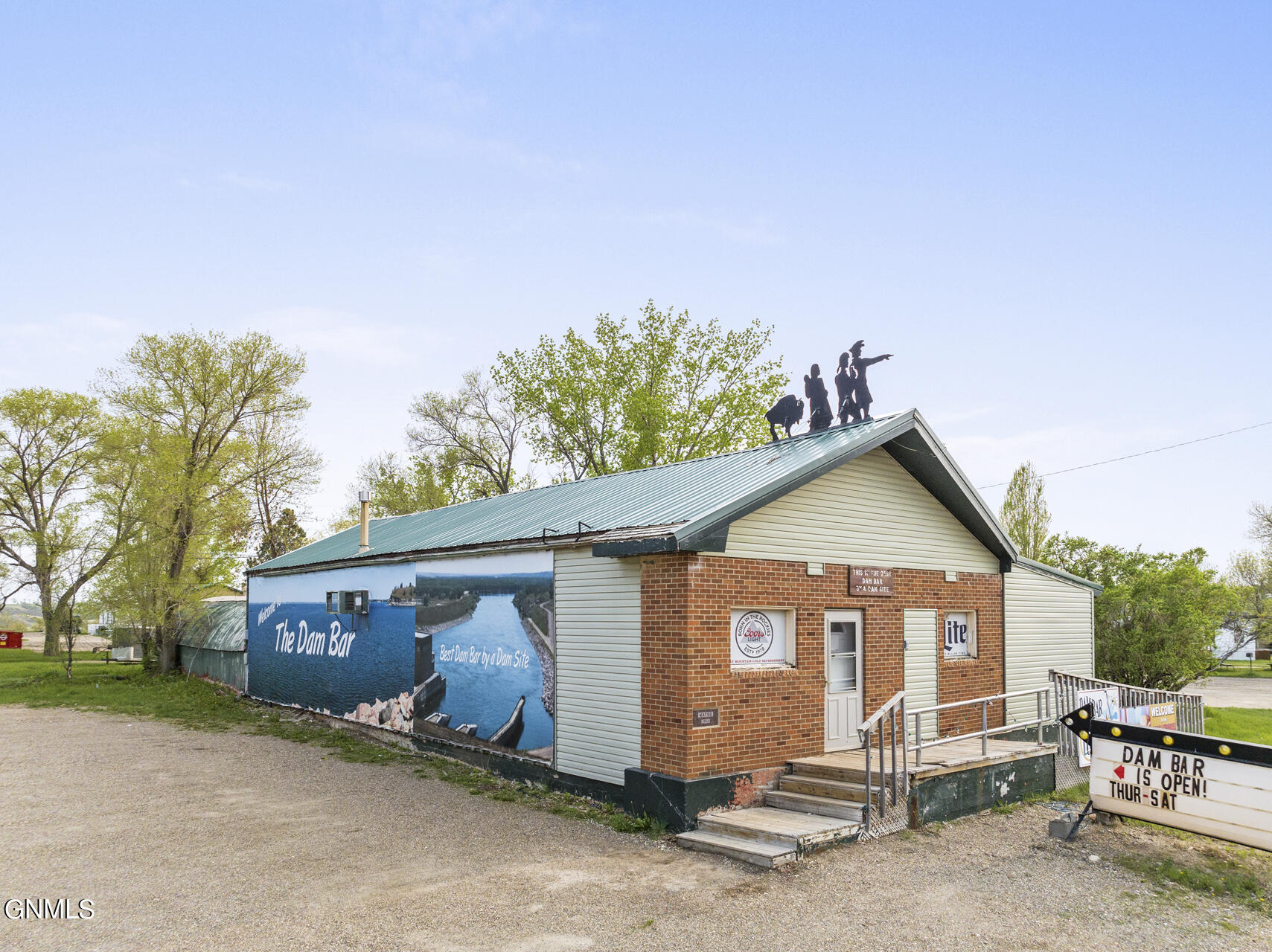 35 E Main Street, Pick City, ND 58545