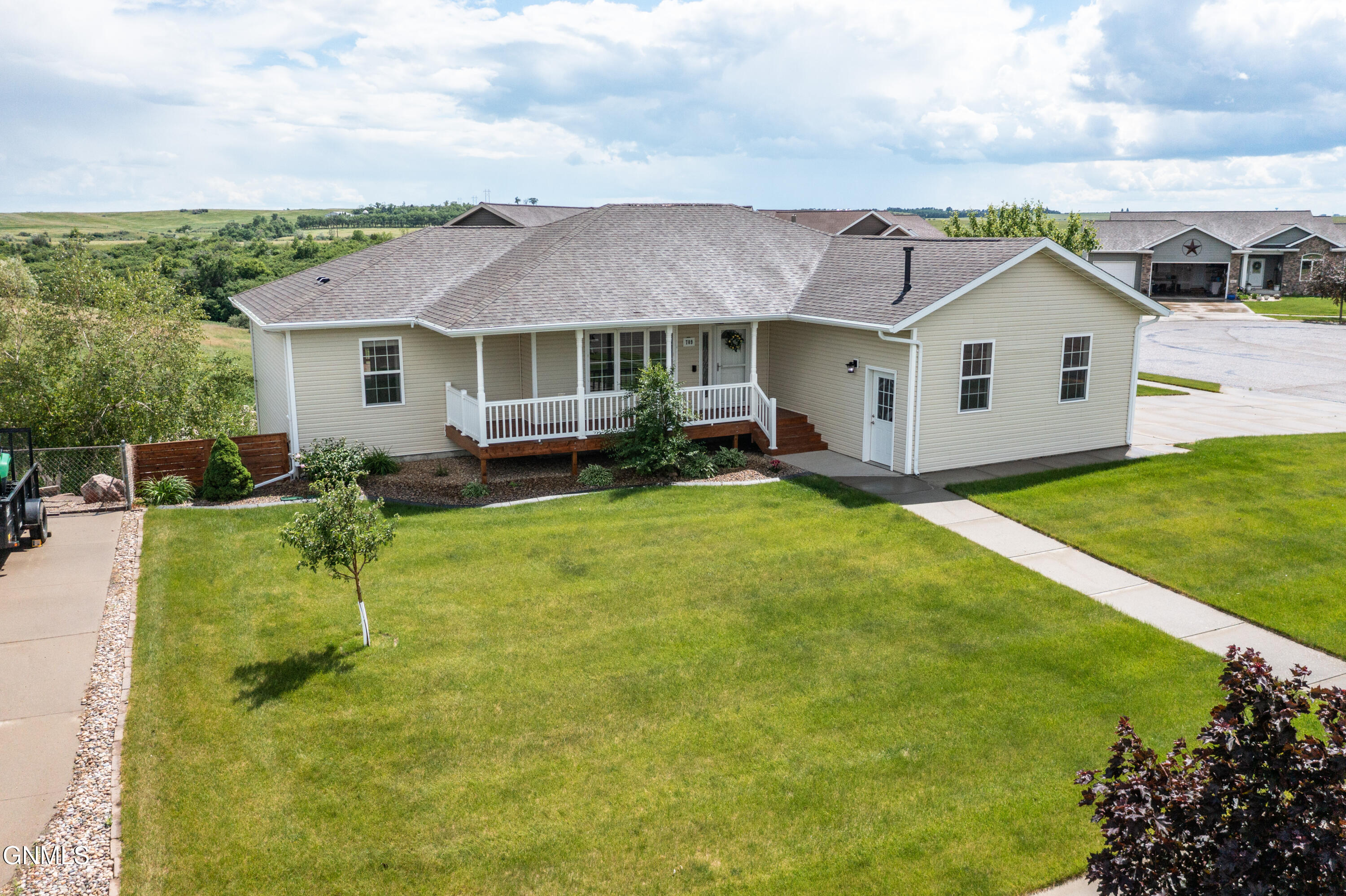 709 View Place SE, Mandan, ND 58554