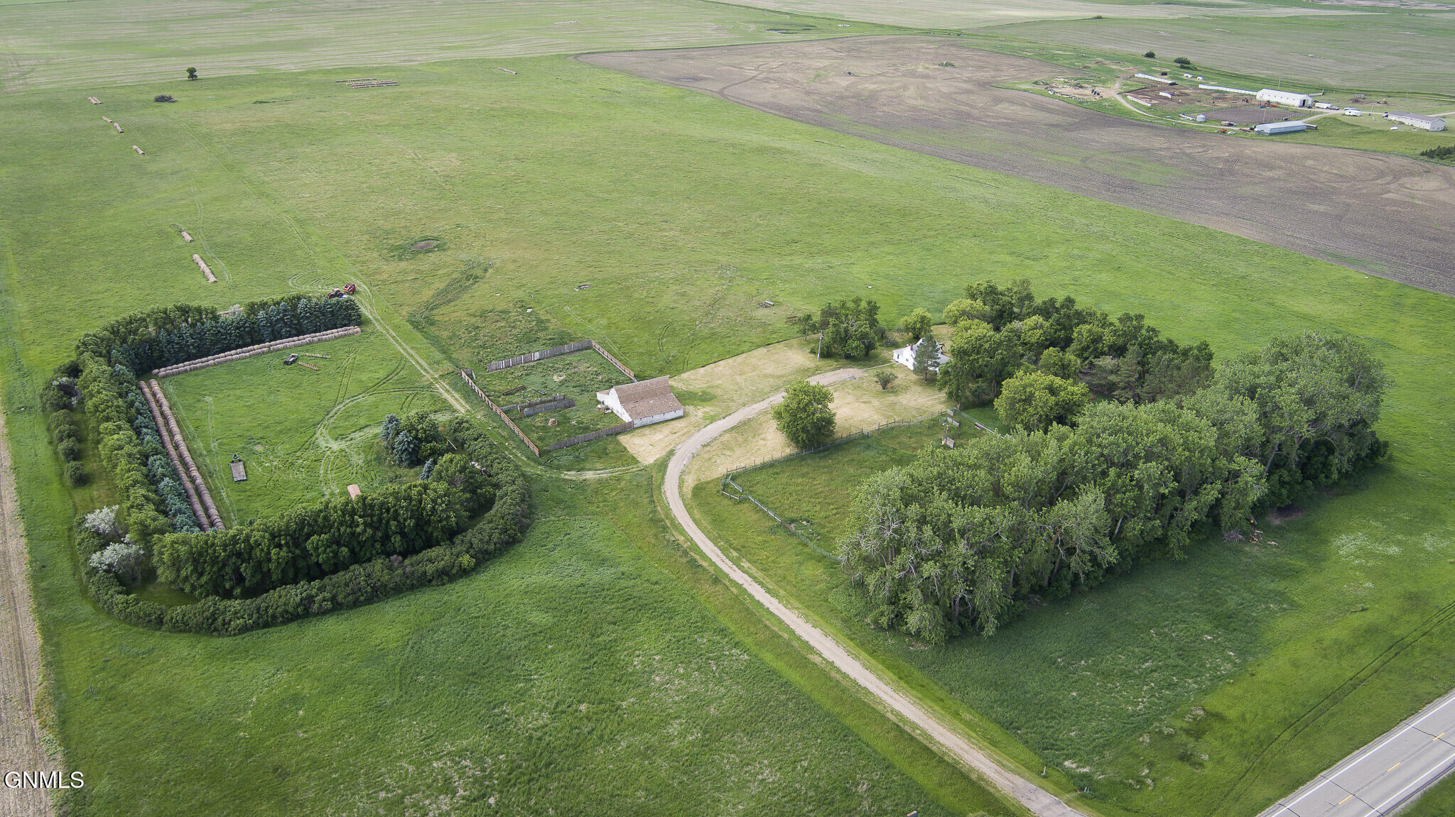 17601 Dakota 36, Regan, ND 58477