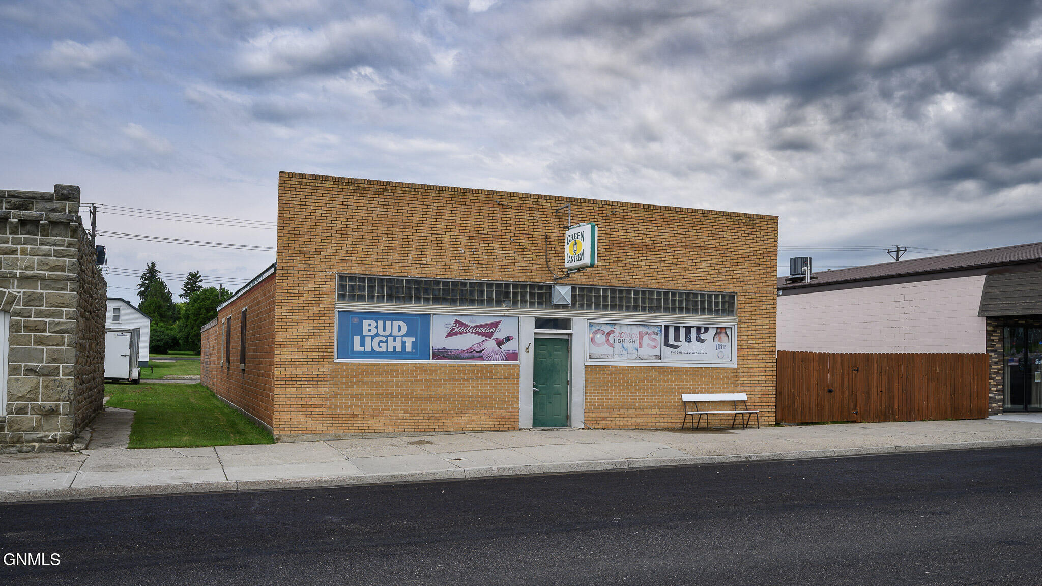 216 Broadway Street N, Linton, ND 58552