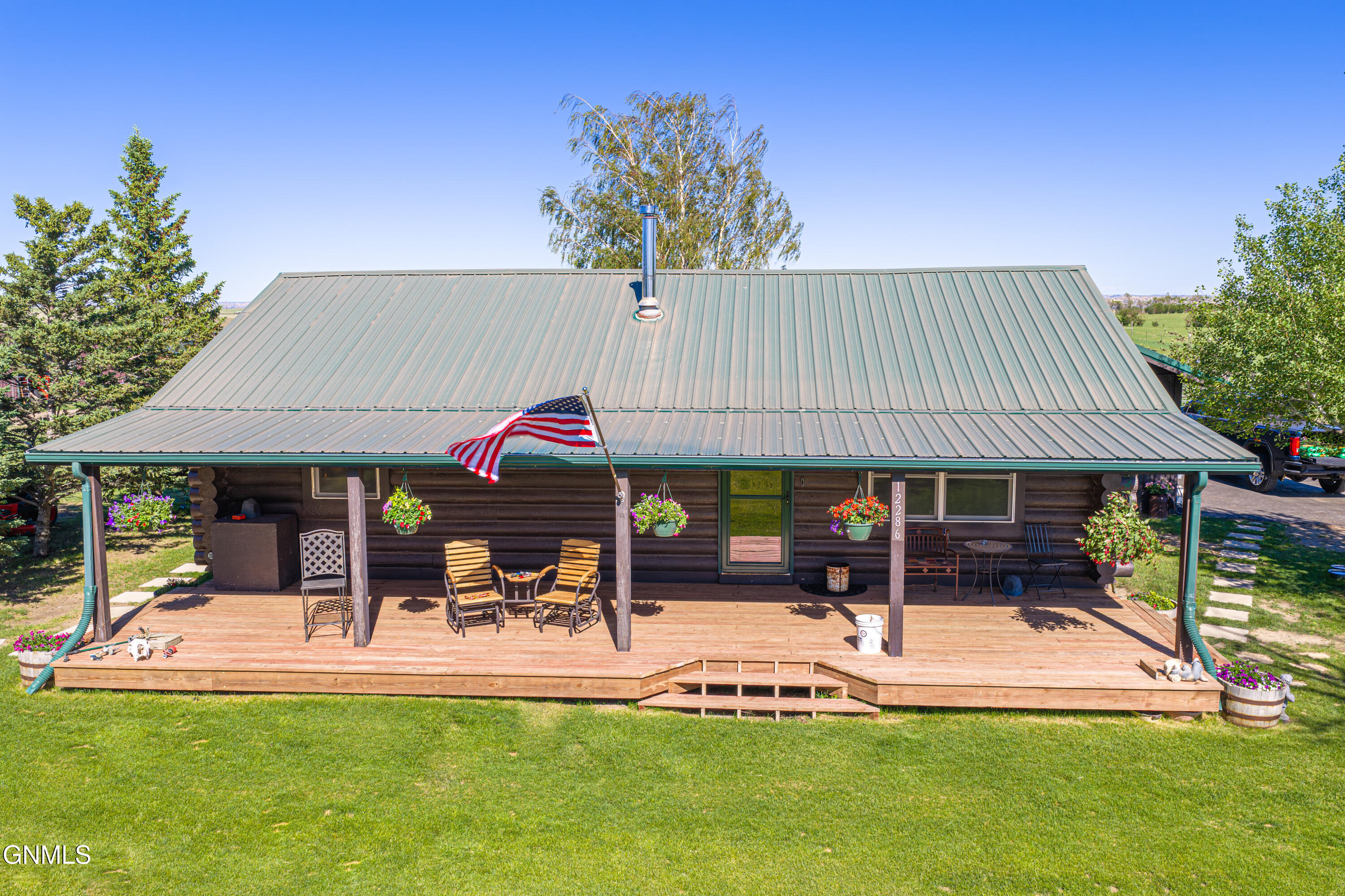 12286 County Road 345, Sidney, MT 59270