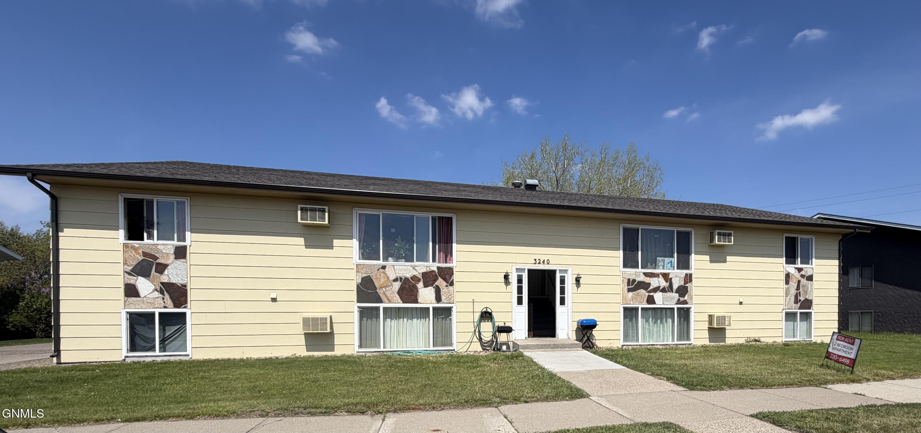 3240 Thayer Avenue, Bismarck, ND 58501