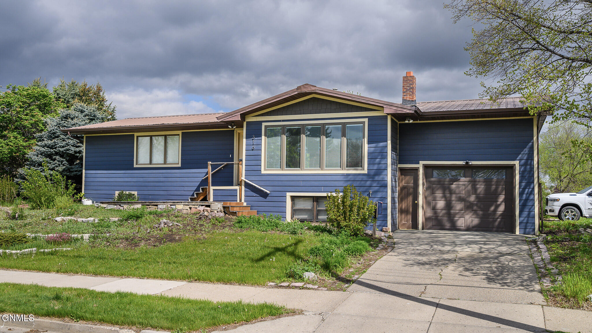 316 E Capitol Avenue, Bismarck, ND 58501