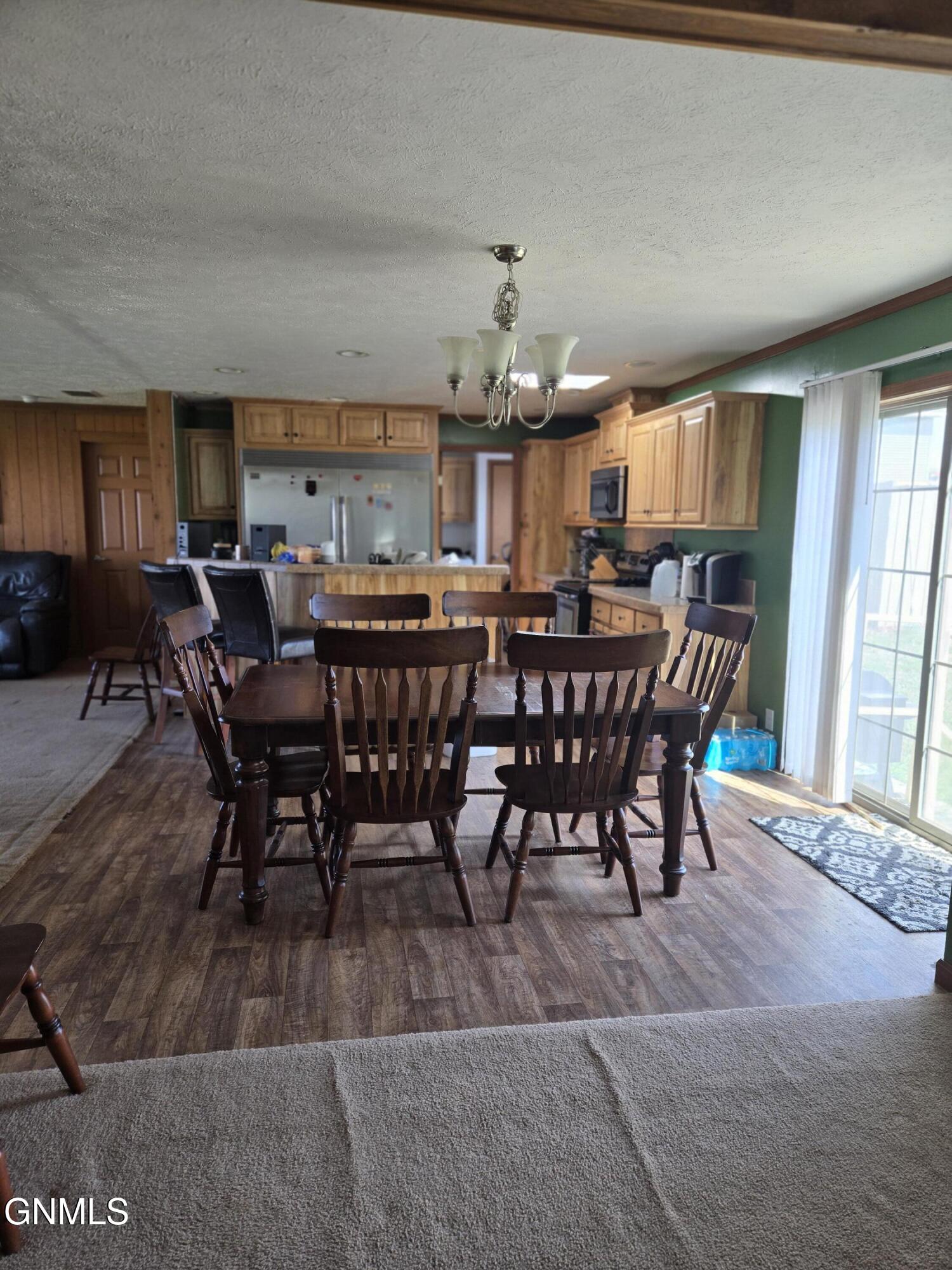 24 Sunrise Estates Road, Watford City, ND 58854