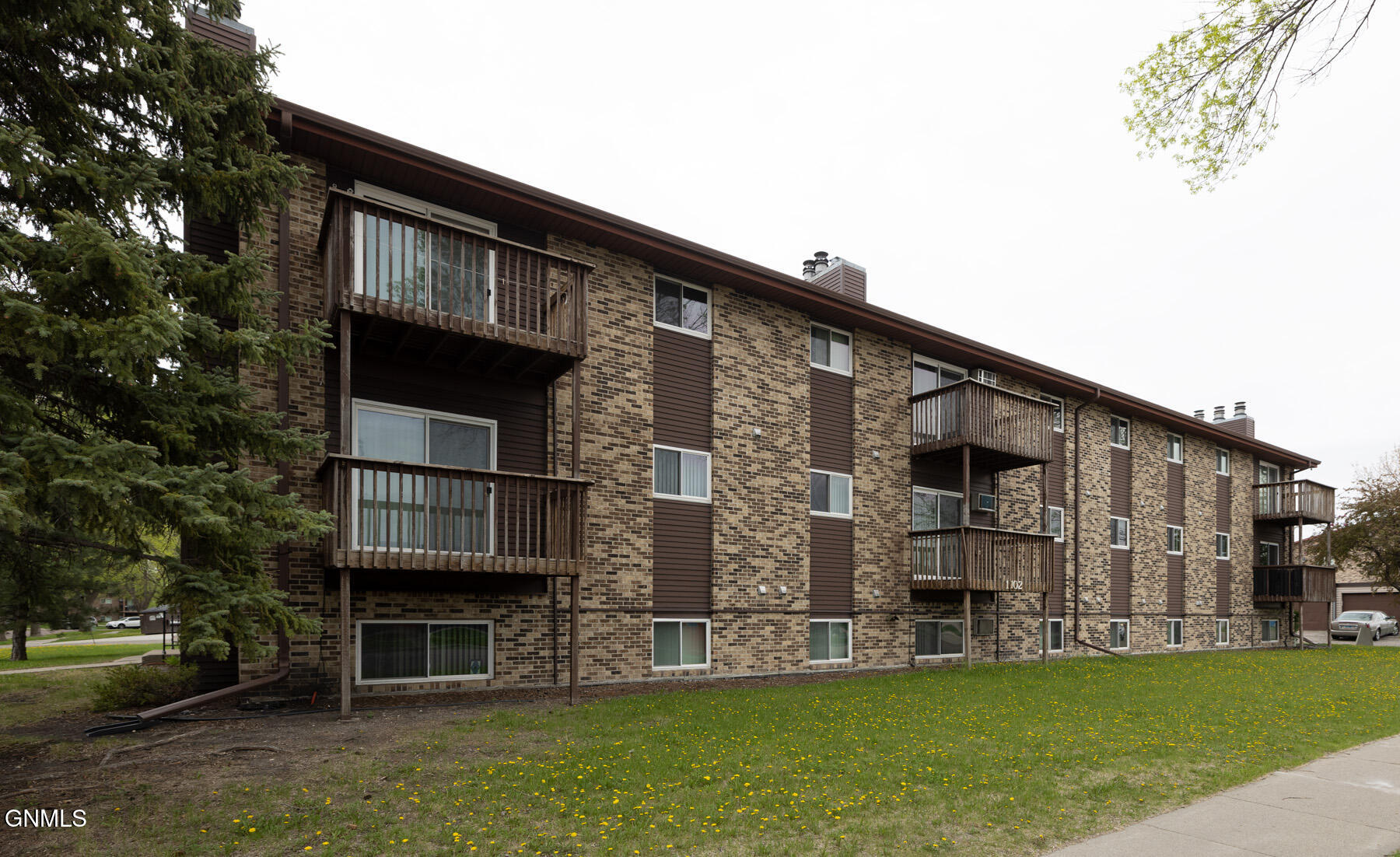 1102 23rd Street S, D10, Fargo, ND 58103