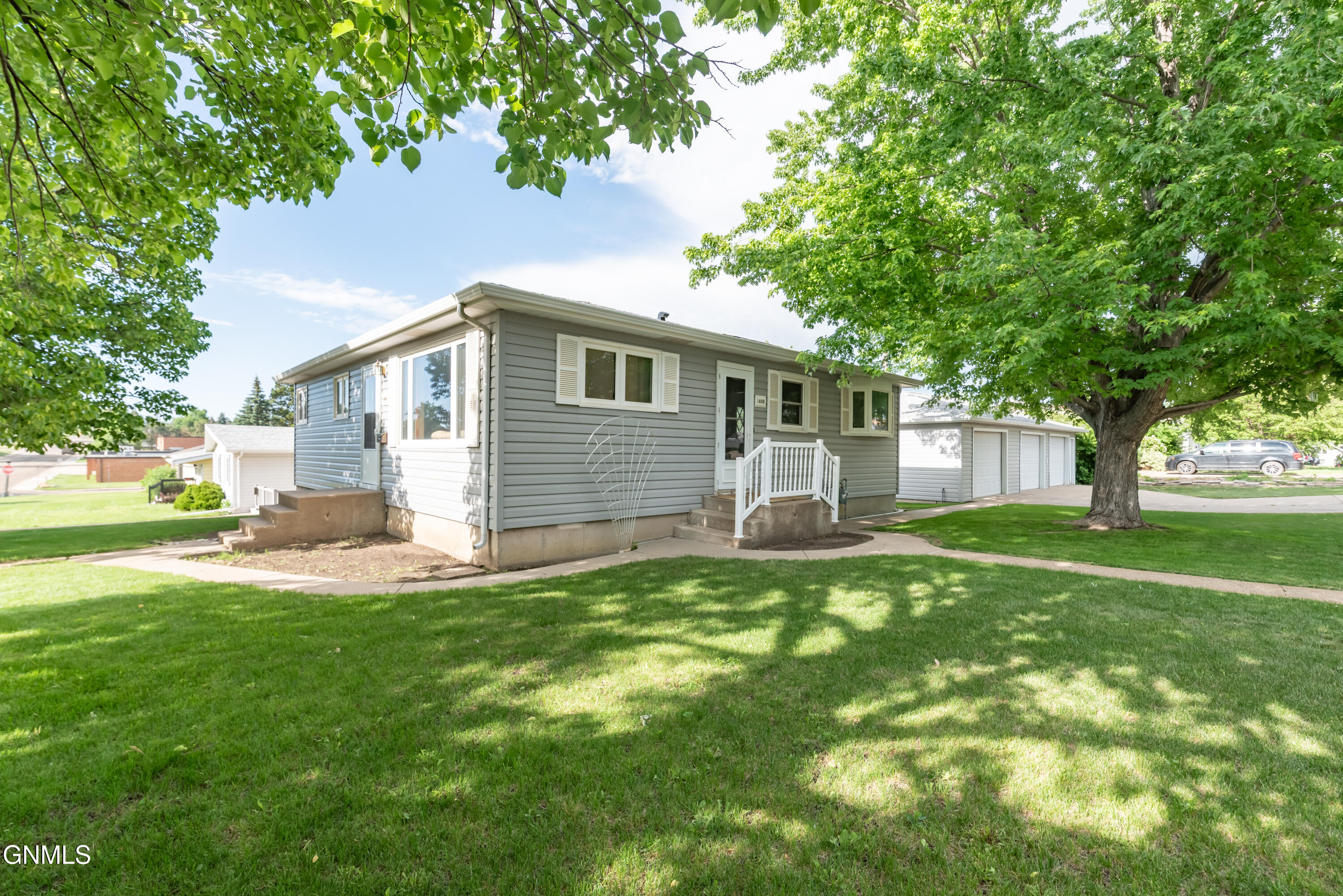1400 6th Avenue NW, Mandan, ND 58554