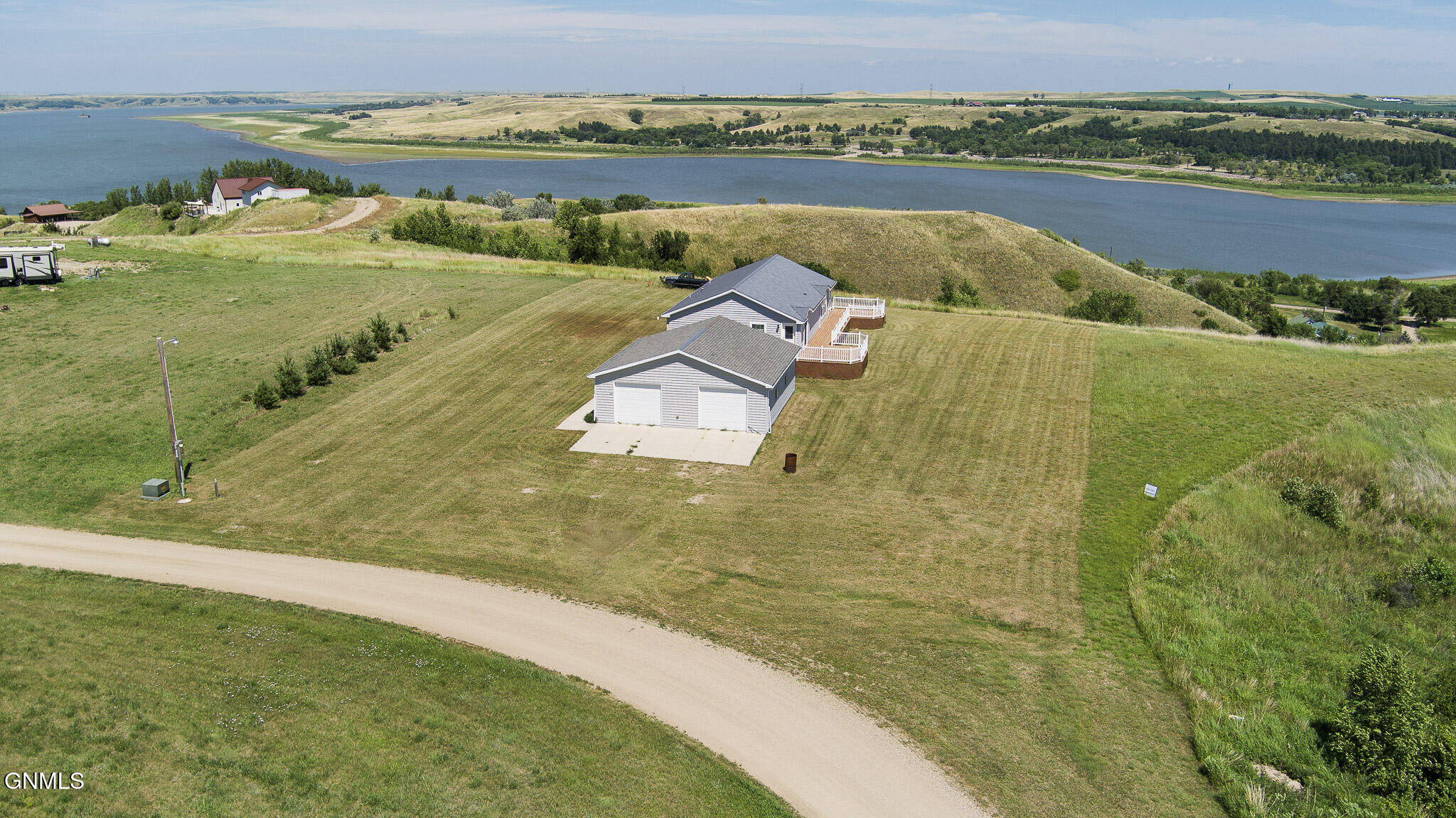 759 Jacob Lane SW, Linton, ND 58552