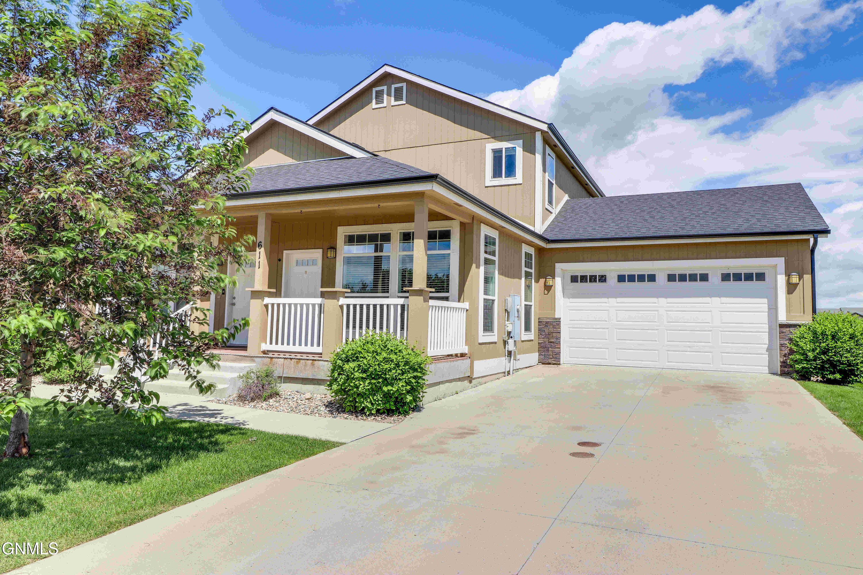 609 40th Street E, Williston, ND 58801