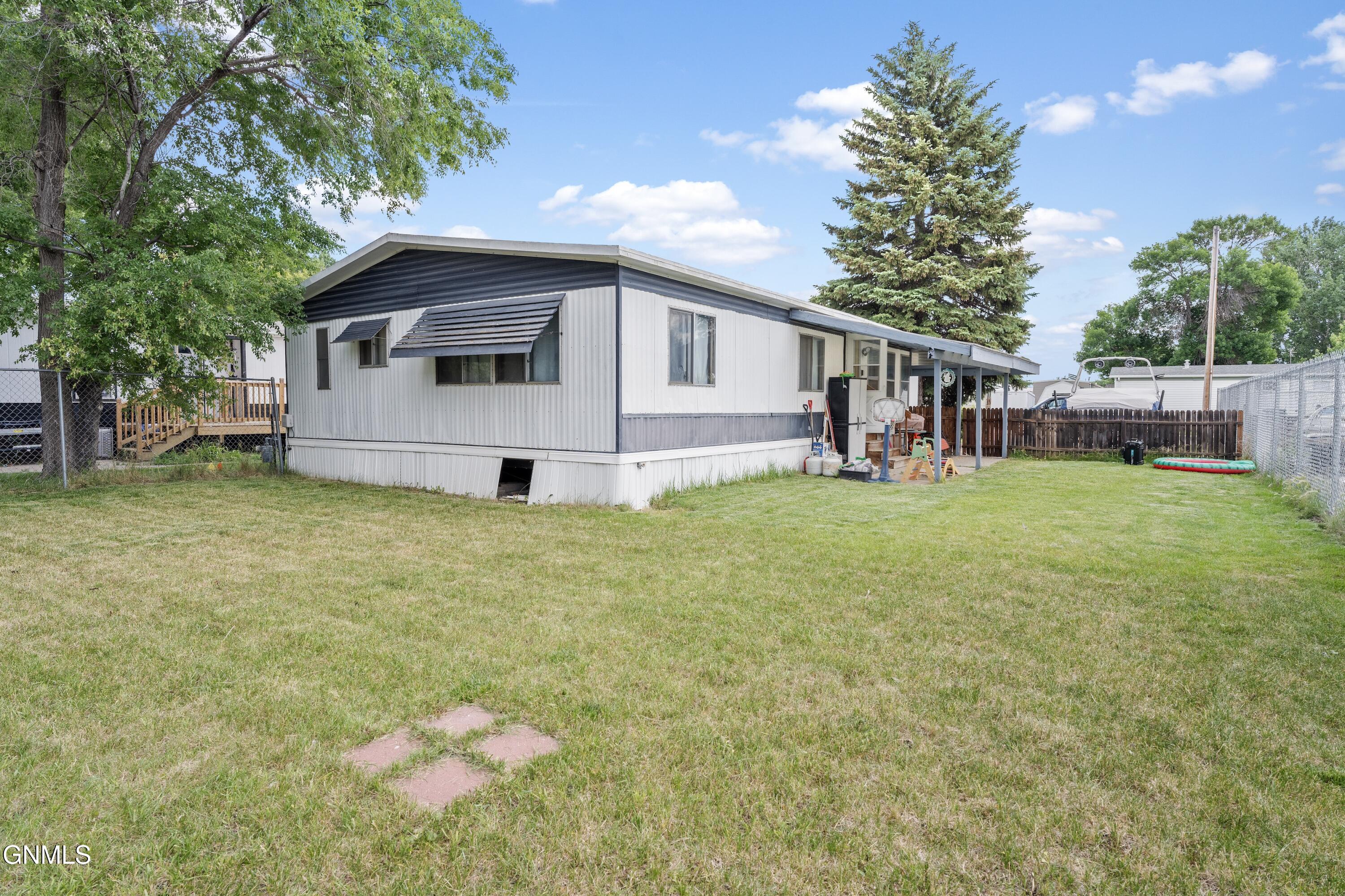 140 New Jersey Street, Bismarck, ND 58504