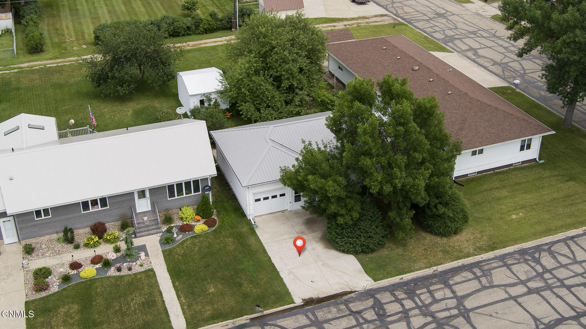 509 1st Street S, Strasburg, ND 58573