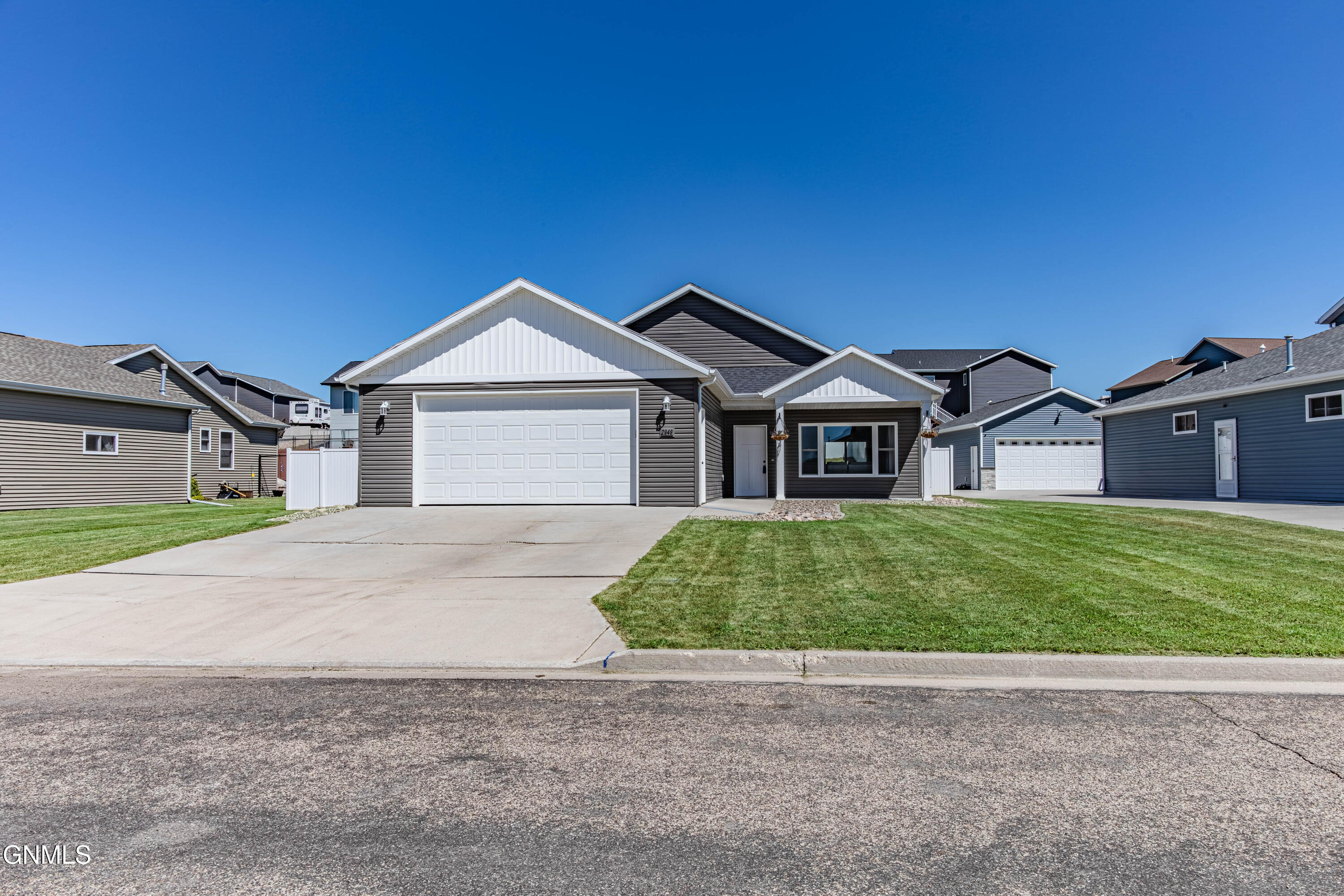 2949 Butler Street, Lincoln, ND 58504