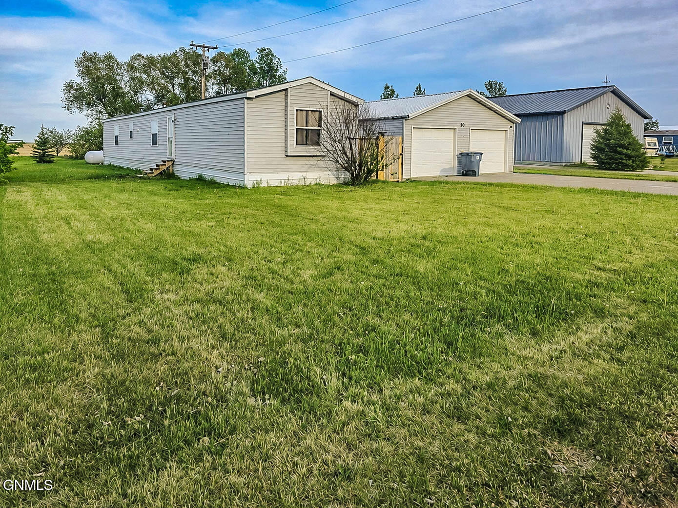 90 1st Street E, Coleharbor, ND 58531