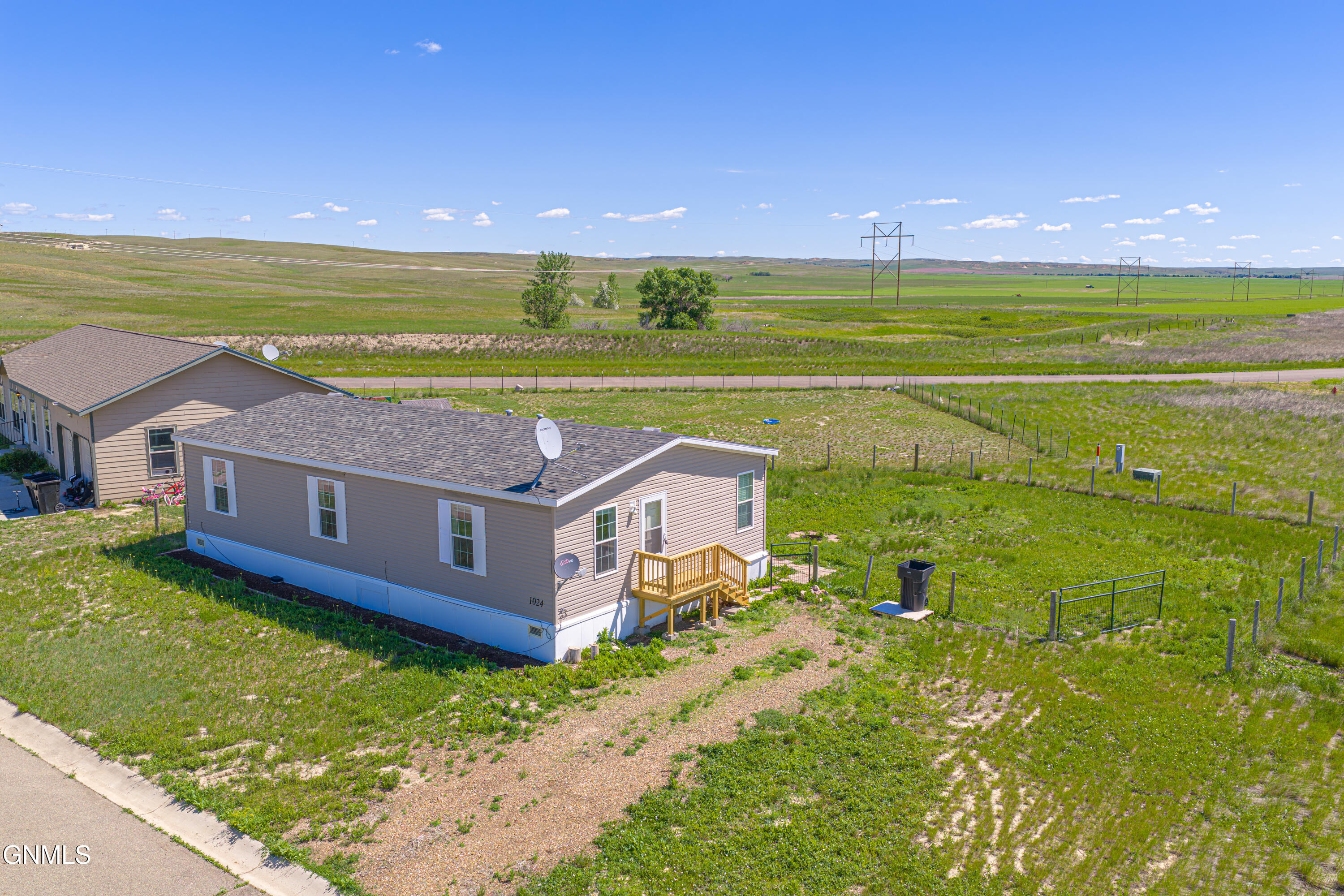 1024 Juniper Street, Culbertson, MT 59218