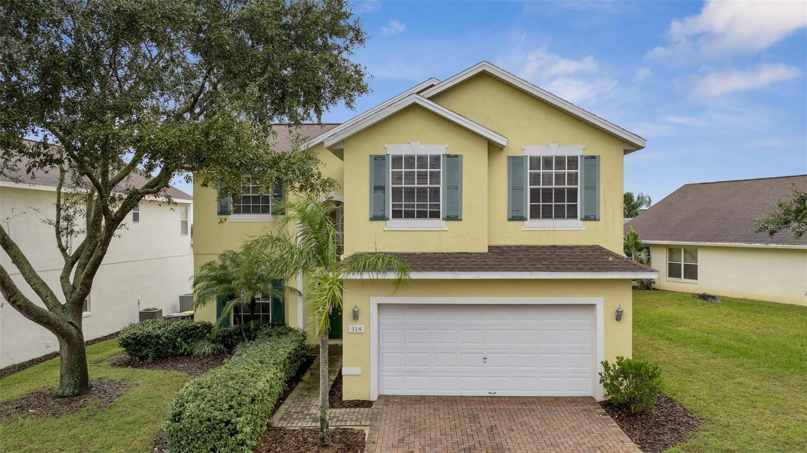 318 WINDSOR PLACE