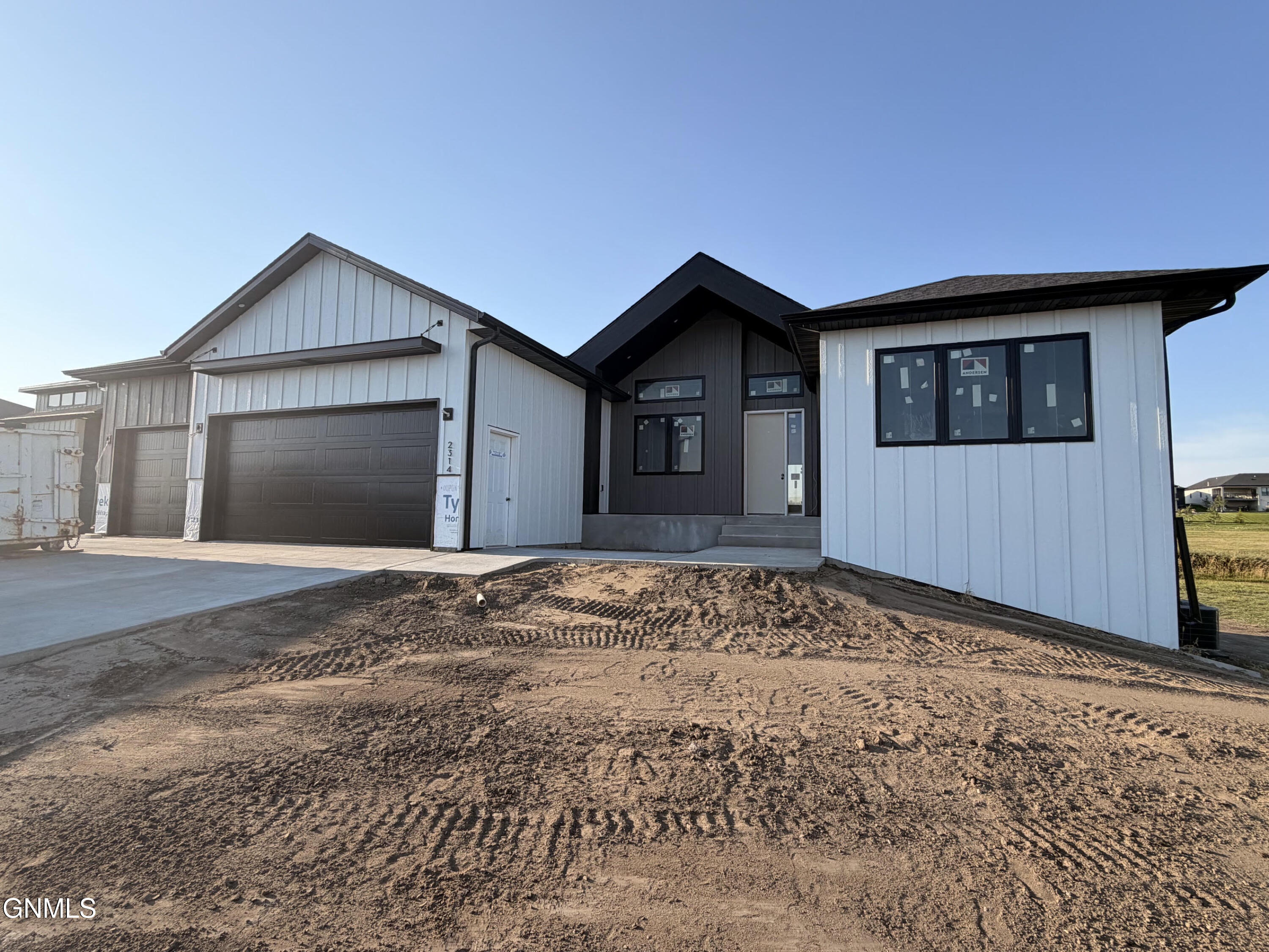 2314 Ketchum Avenue, Bismarck, ND 58503