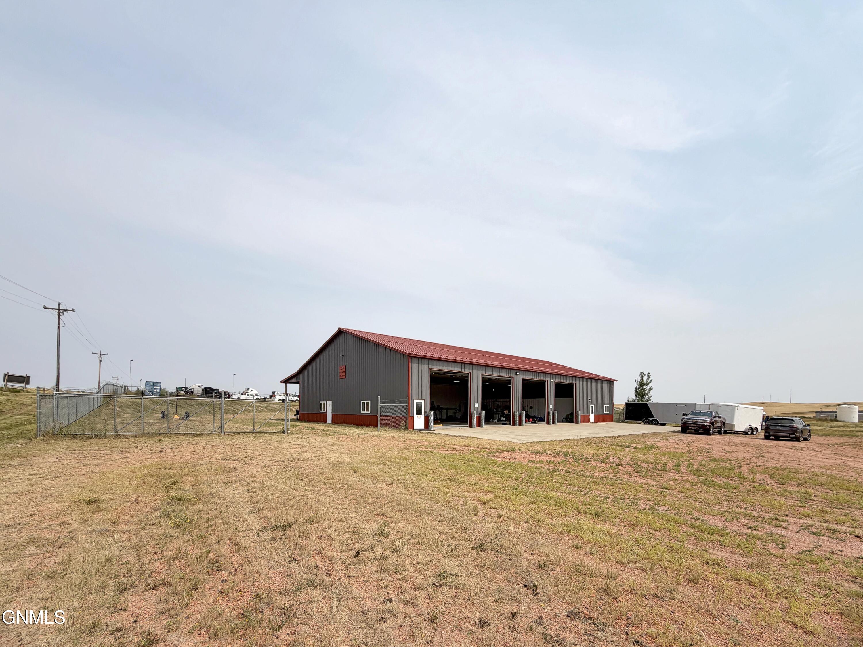 2536 132nd J Avenue NW, Arnegard, ND 58835