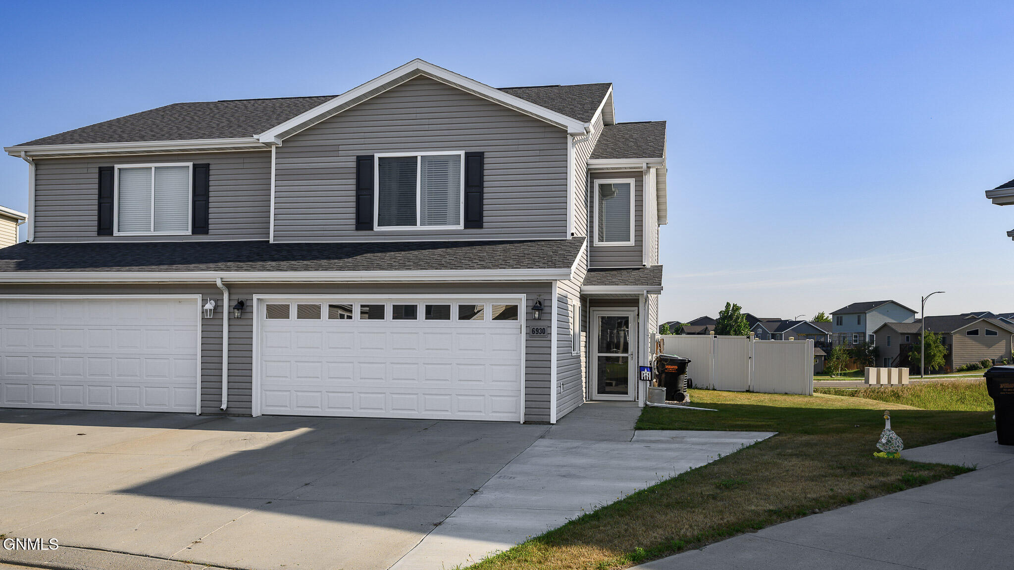6930 Majestic Loop, Lincoln, ND 58504