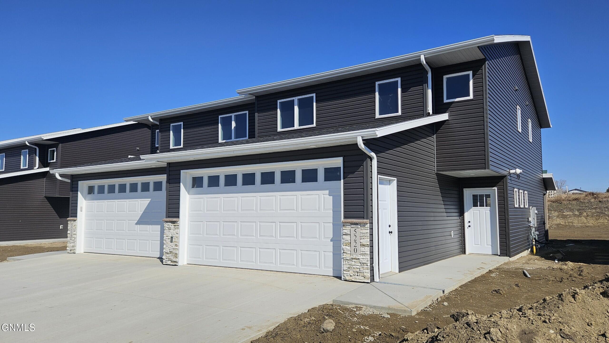 5220 Welder Avenue, Bismarck, ND 58503