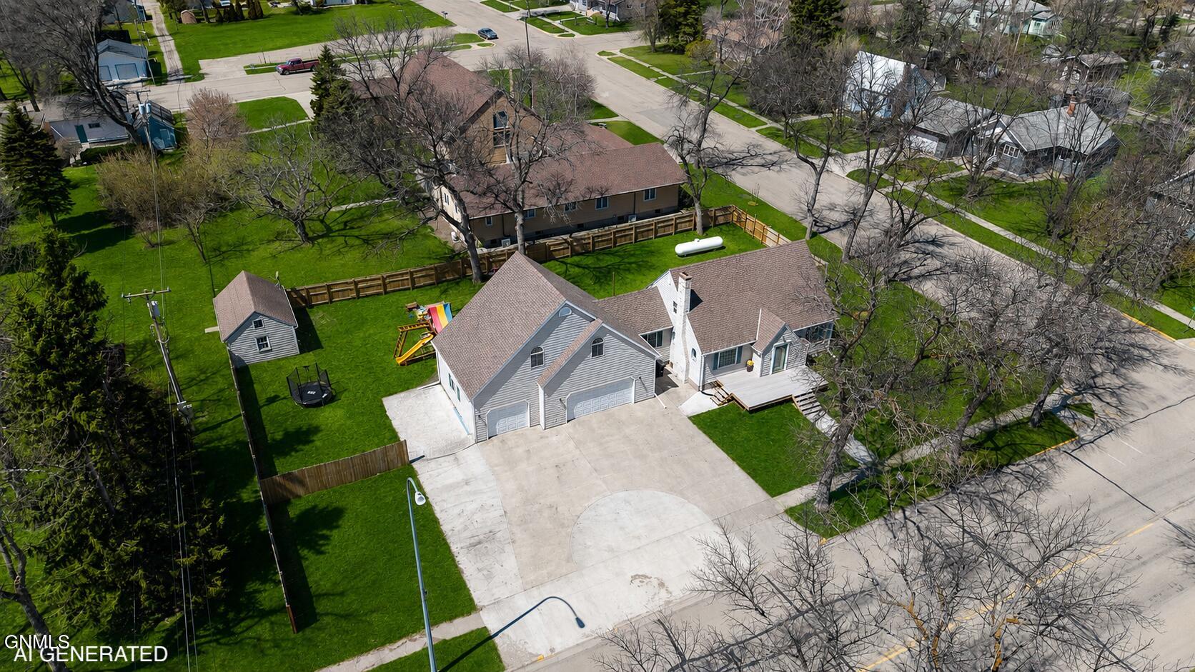 806 9th Street NW, Cooperstown, ND 58425