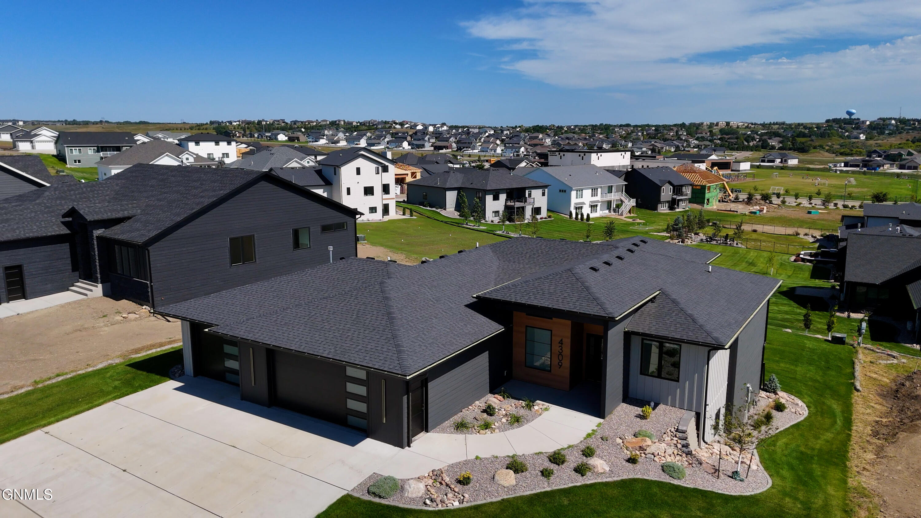 4309 Elk Ridge Drive, Bismarck, ND 58503