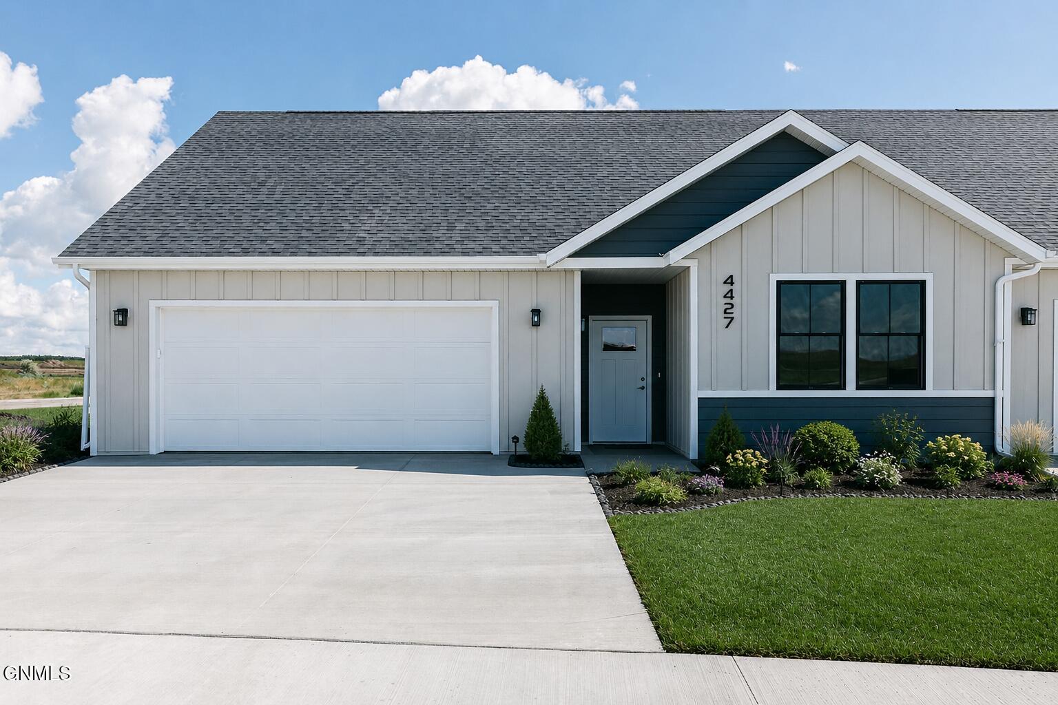 4427 Goldfinch Drive, Bismarck, ND 58503