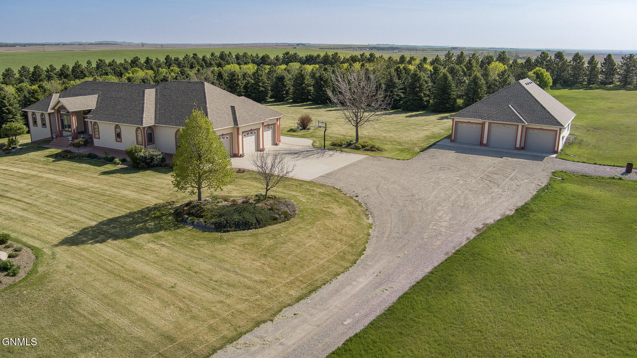 3505 66th Street NE, Bismarck, ND 58503