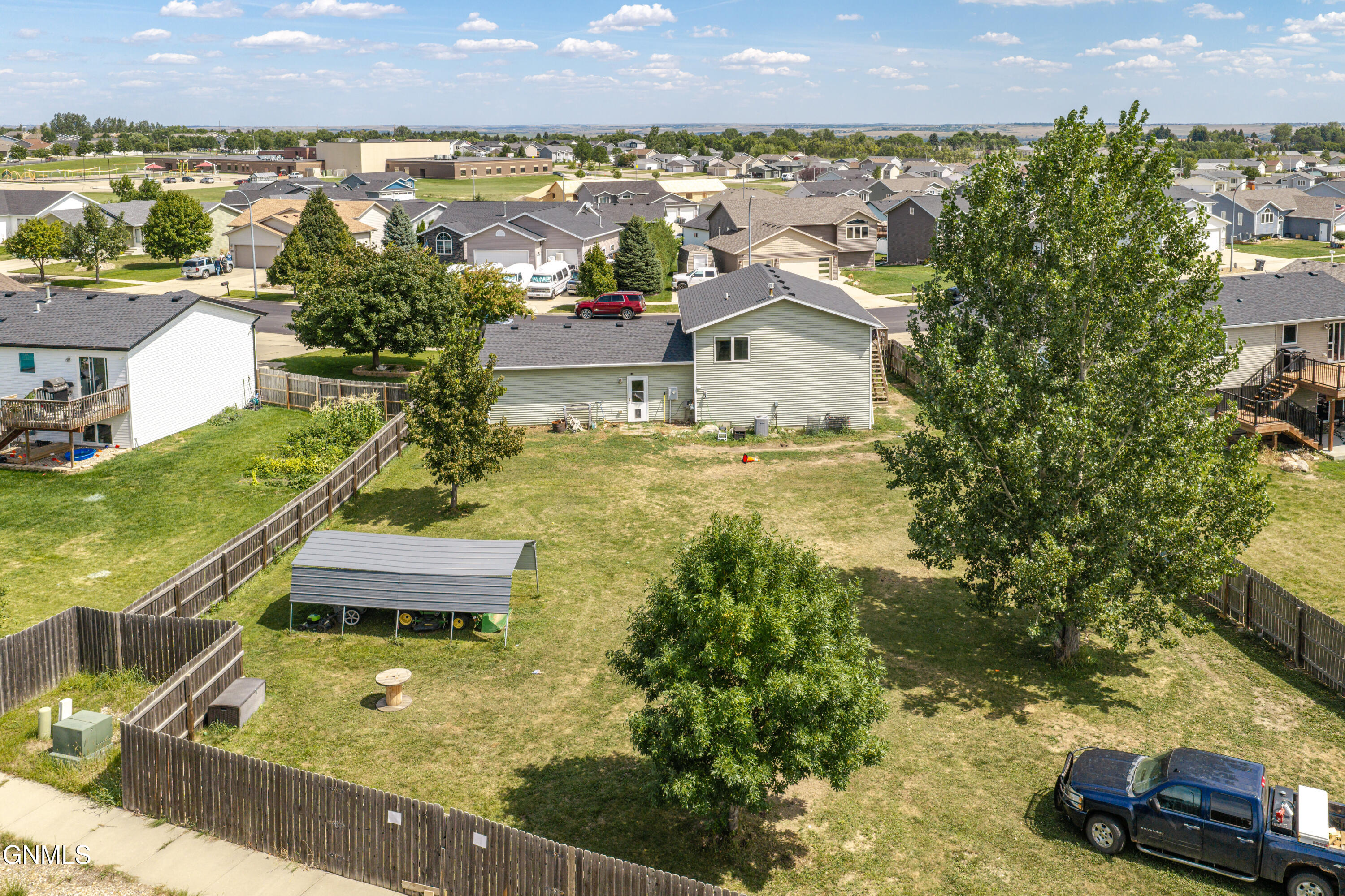 4409 Lewis Road NW, Mandan, ND 58554