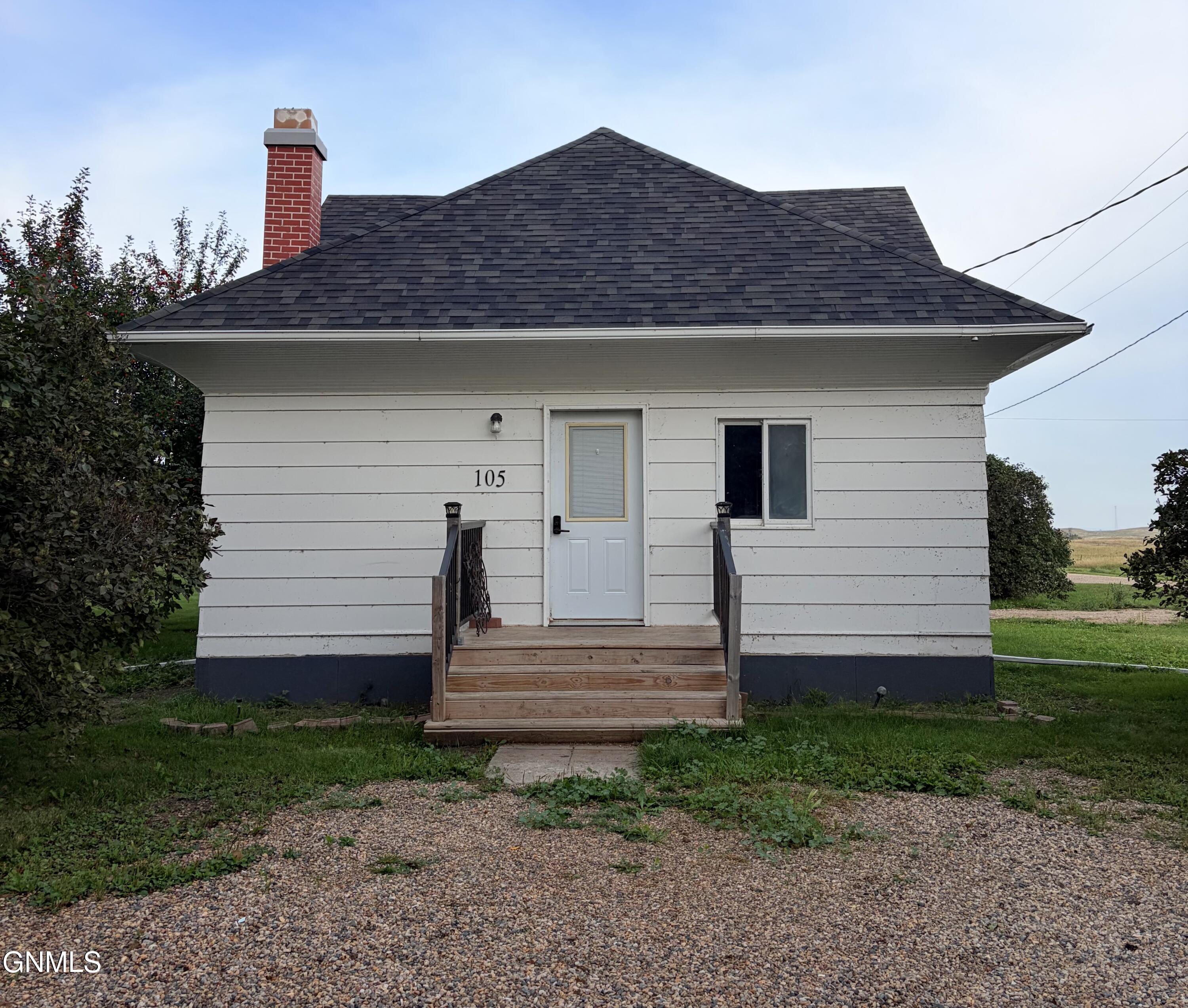 105 Ruth Street S, Streeter, ND 58483