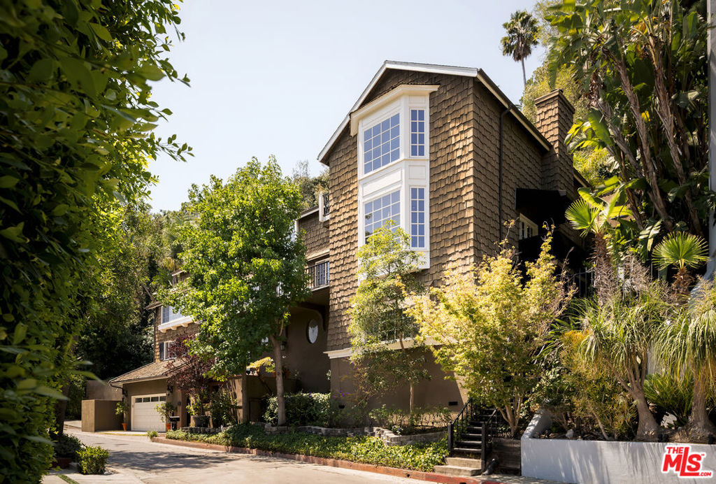 9315 Beverly Crest Drive