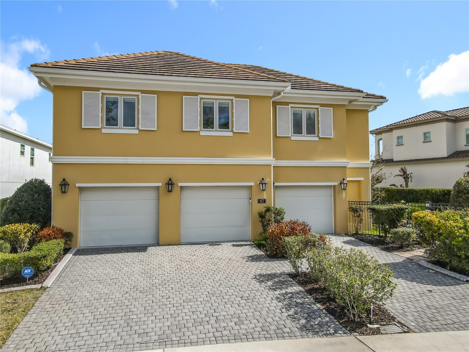 917 DESERT MOUNTAIN COURT