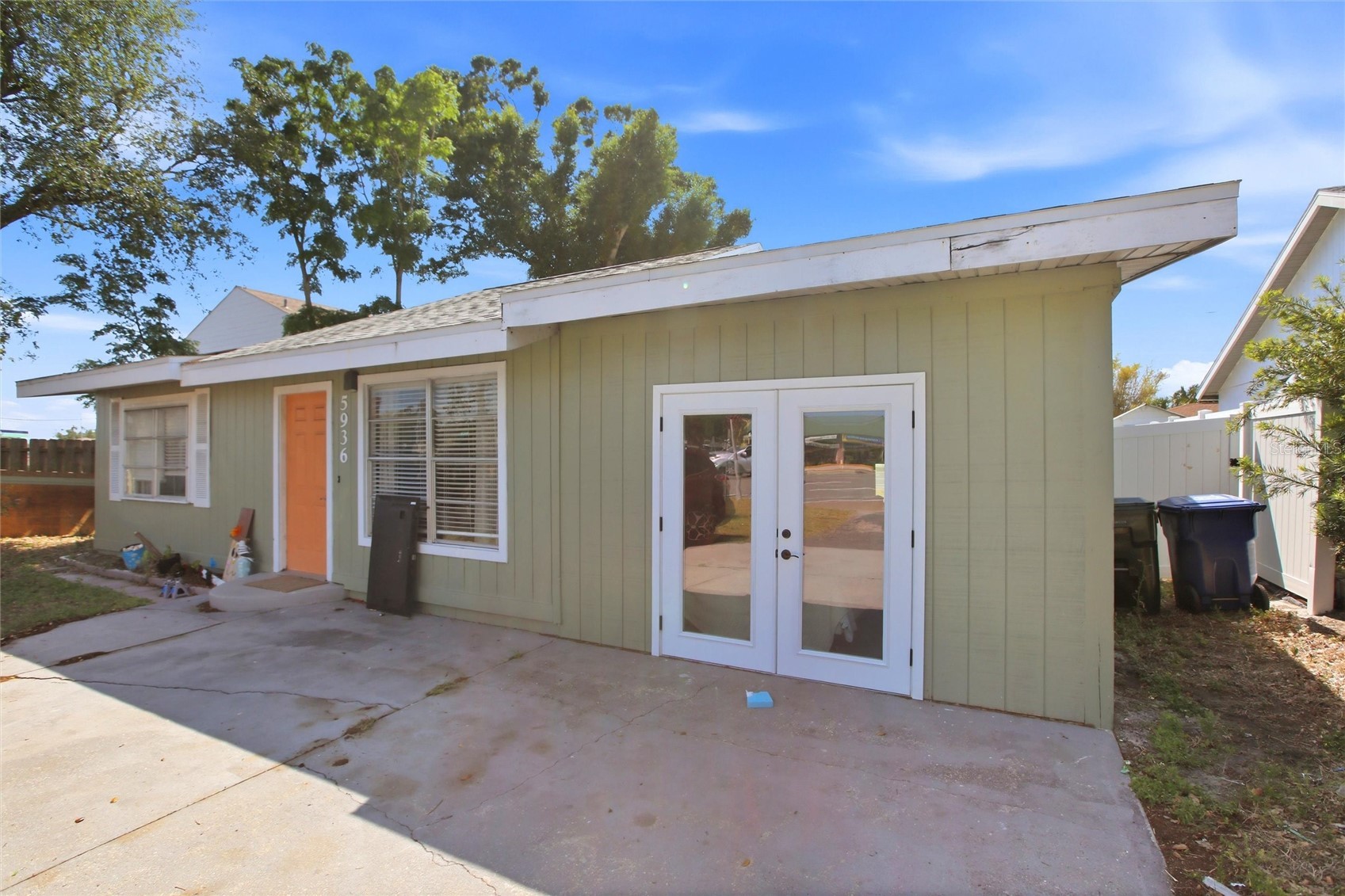 5936 ALBERT PLACE