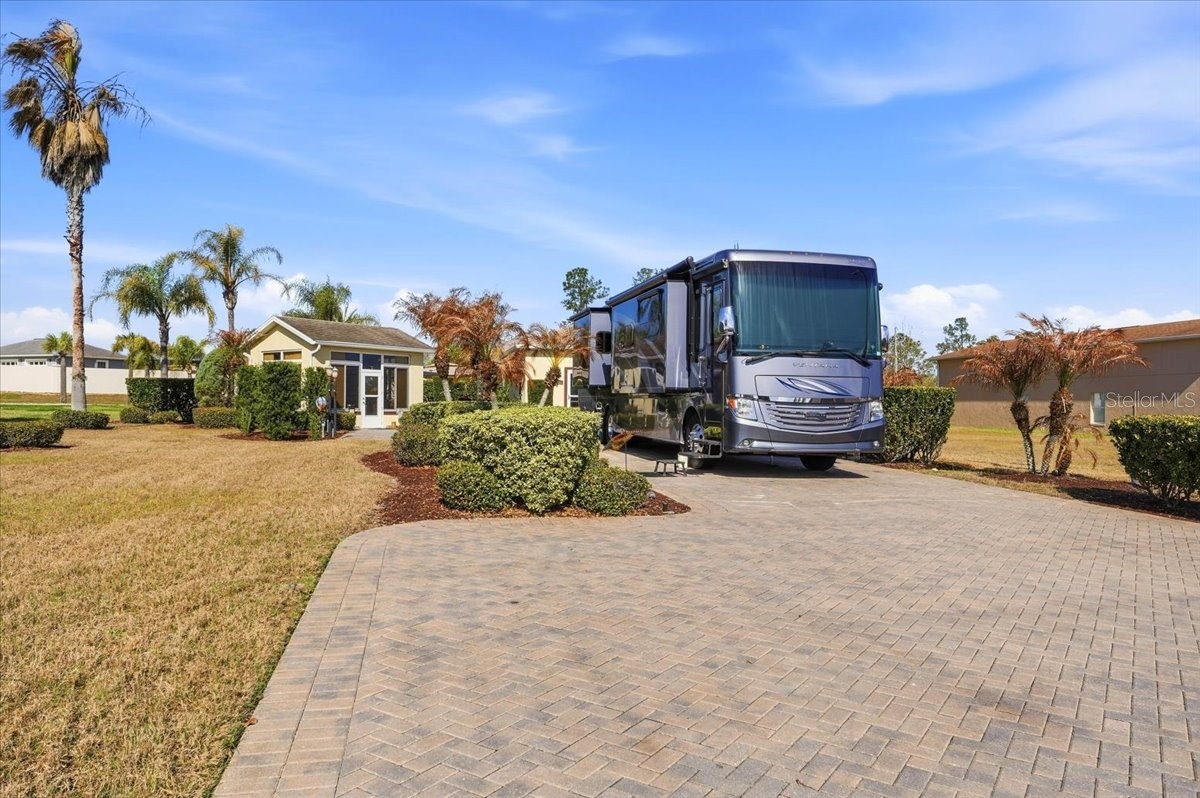 326 NOLANE LANE