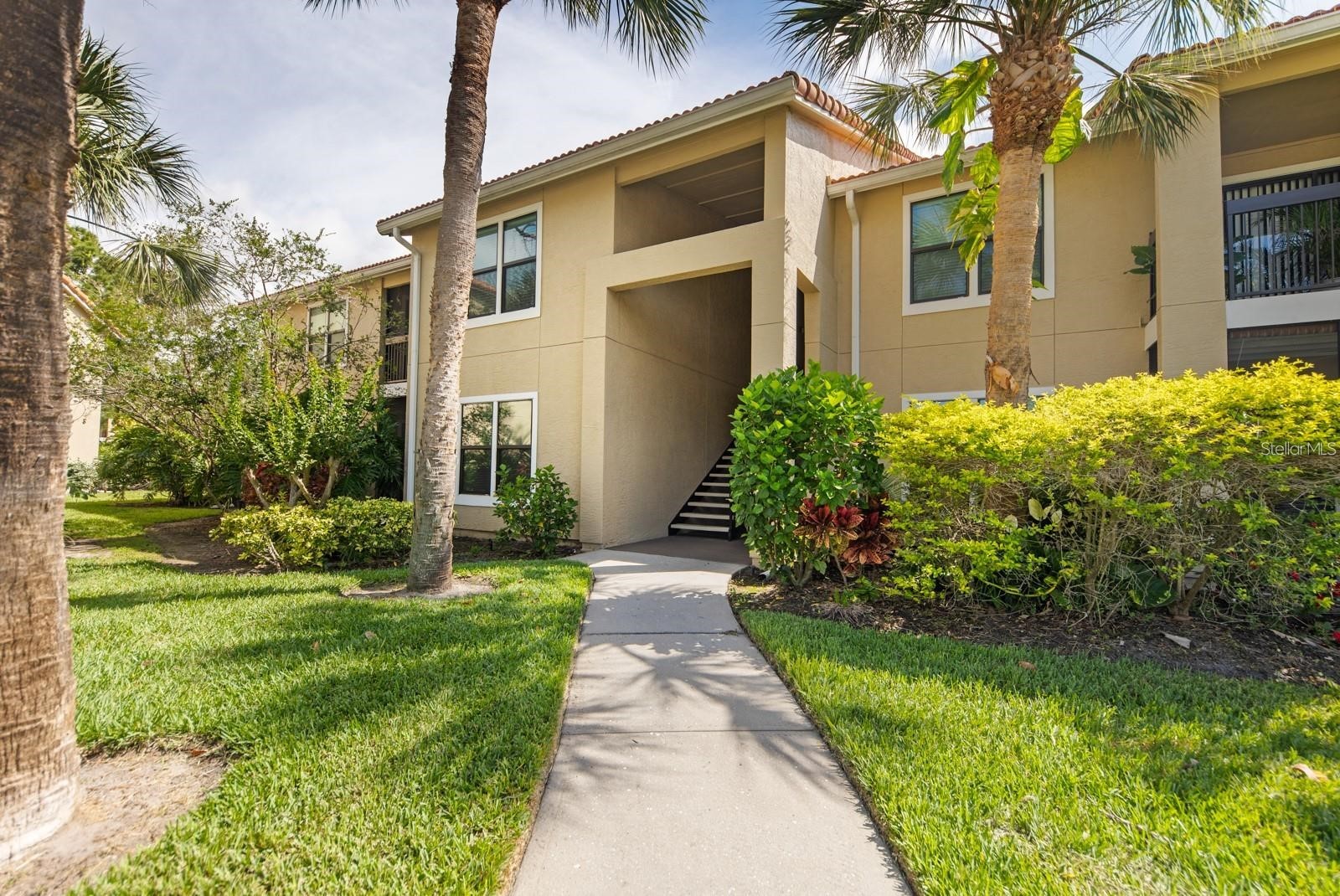 4045 CROCKERS LAKE BOULEVARD 11