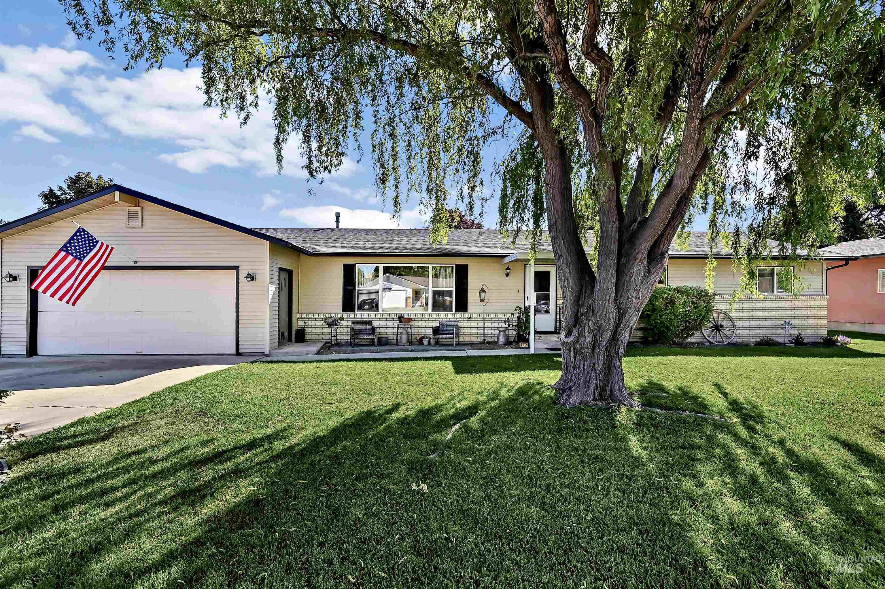 172 N Benewah Place, Nampa ID 83651