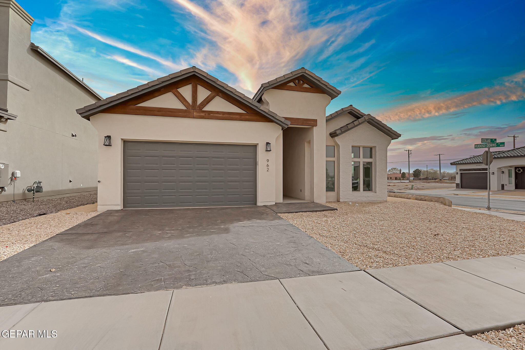 962 KEENLAND Avenue, El Paso, TX 79932