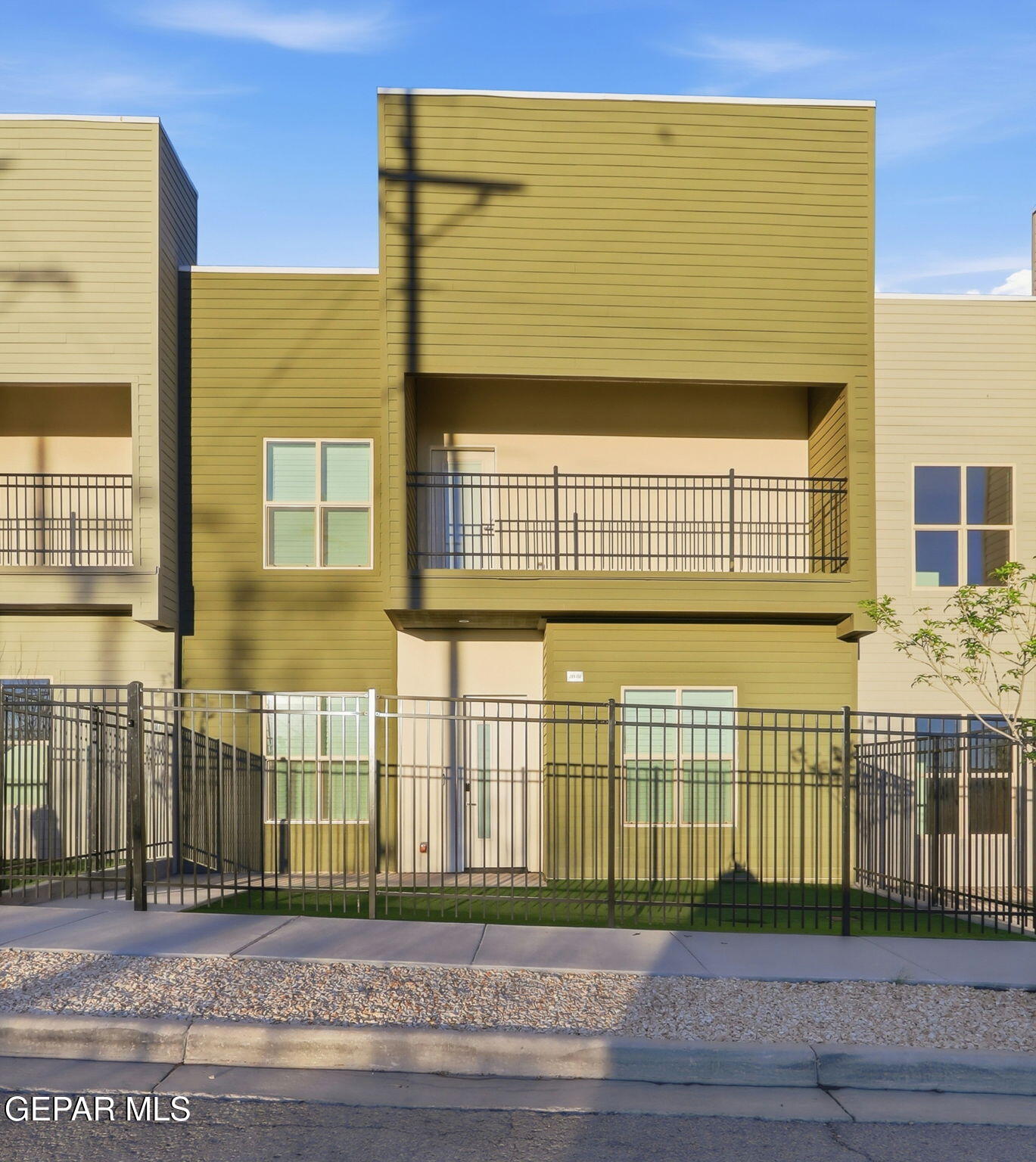 201 Desert Pass Street 8, El Paso, TX 79912