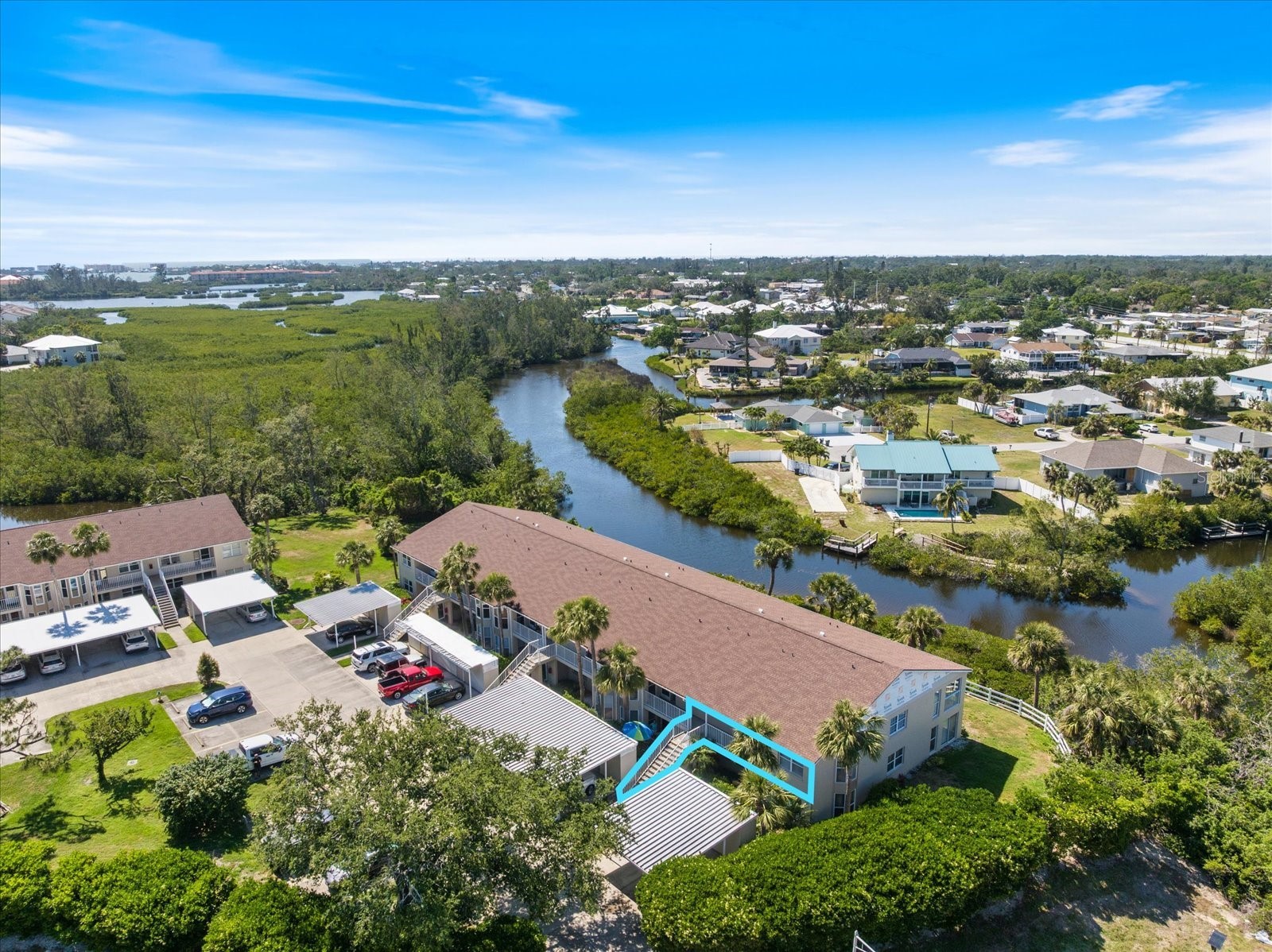 841 WATERSIDE DRIVE 206