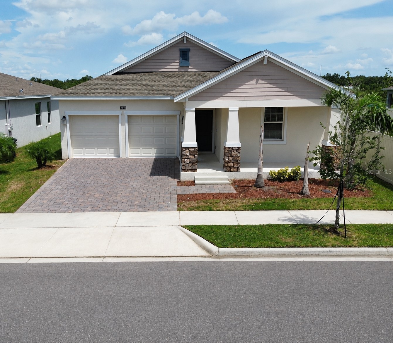 2410 RELAXING LANE