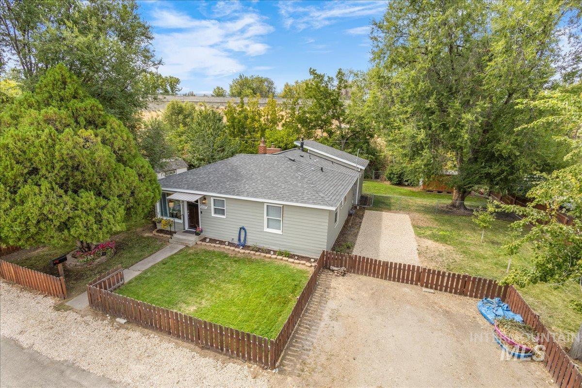 2405 S Scarlet St., Boise ID 83706