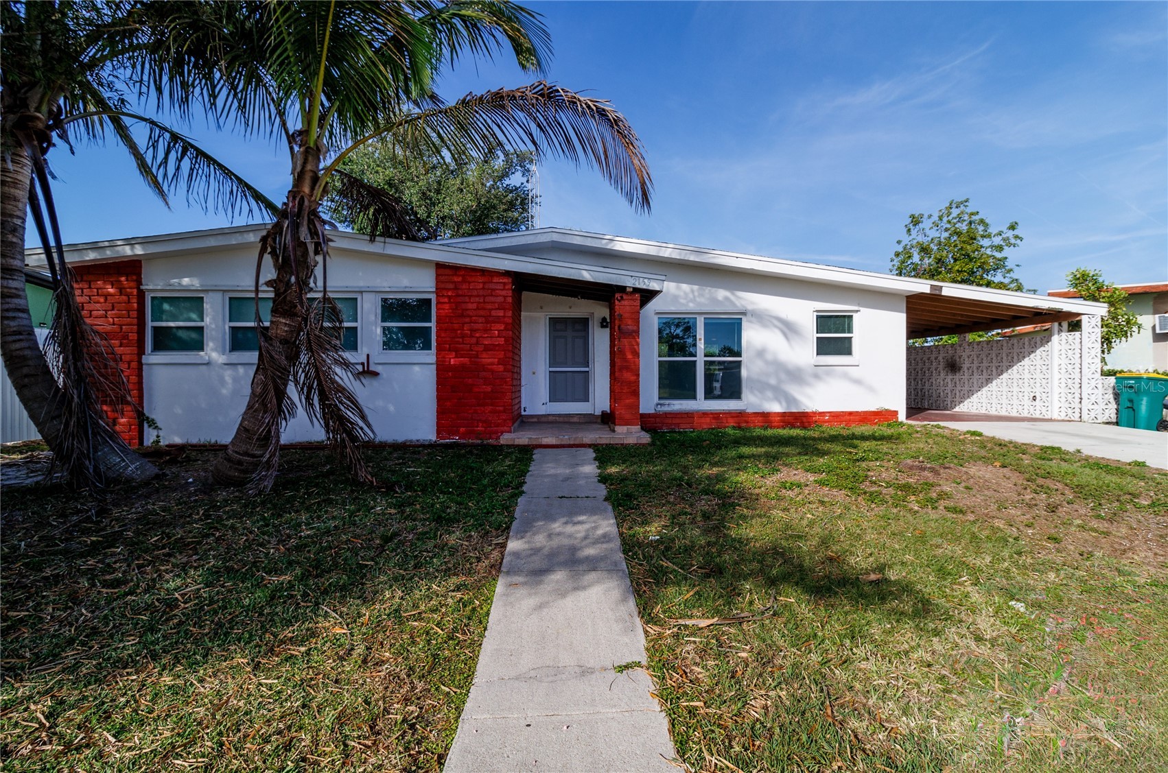 2159 FLOYD COURT