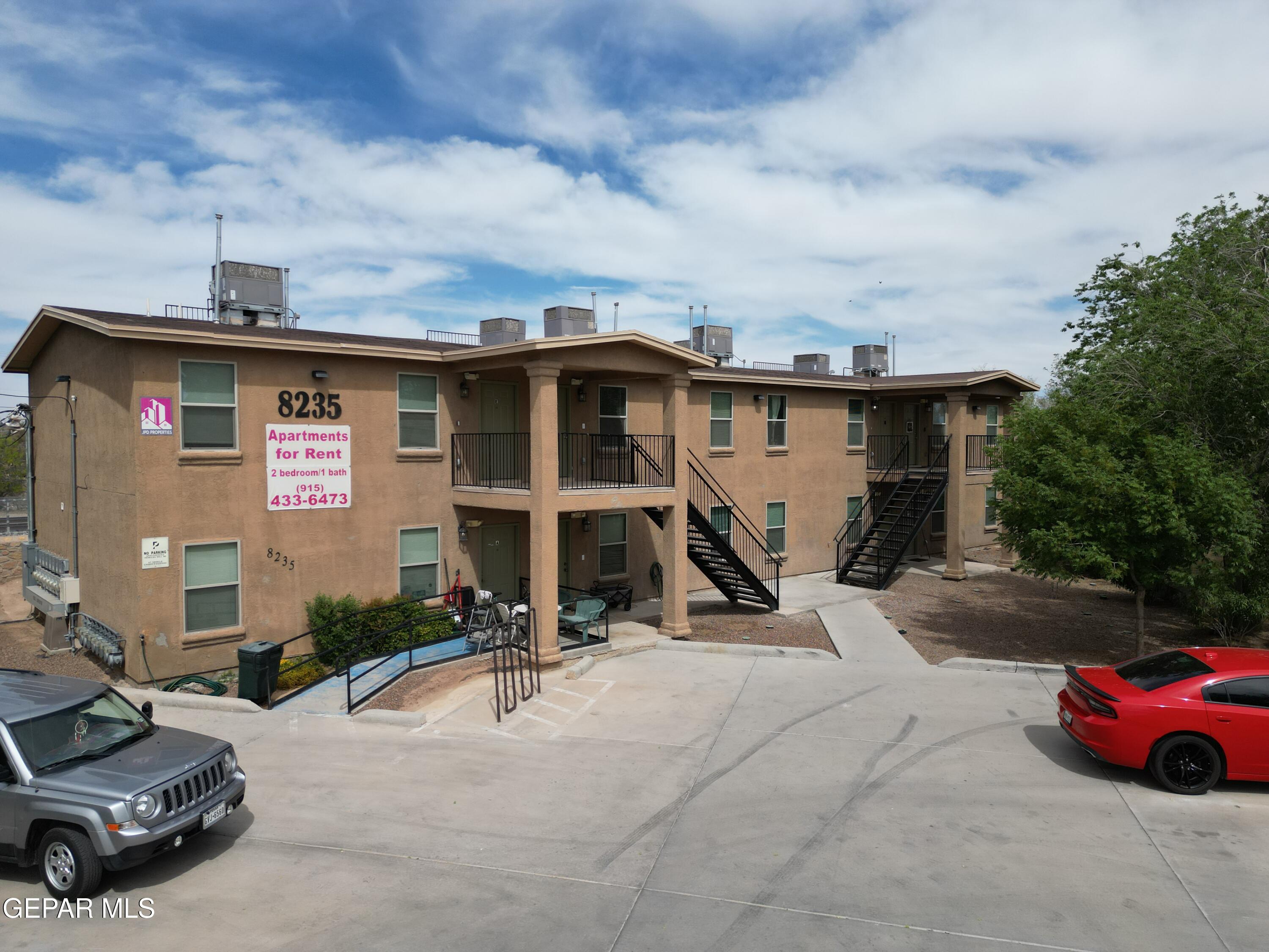 8235 CARPENTER Drive, El Paso, TX 79907