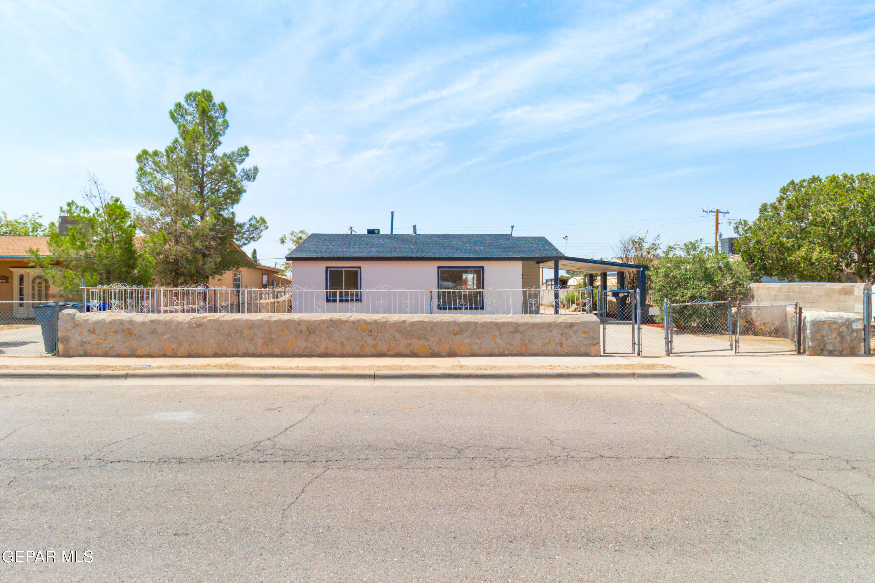 7702 HERMOSILLO Drive, El Paso, TX 79915