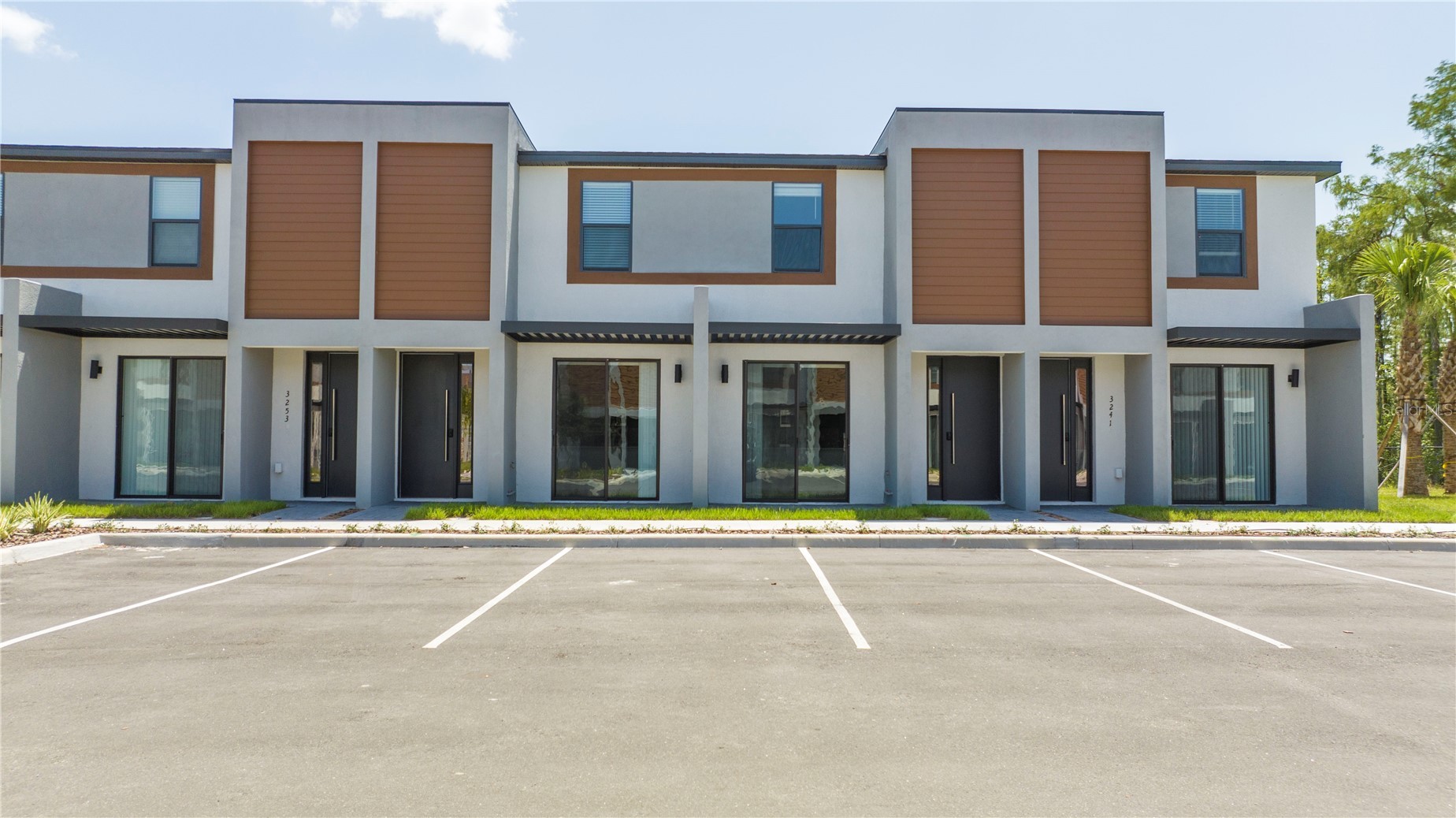 3245 TRANQUIL TRAIL