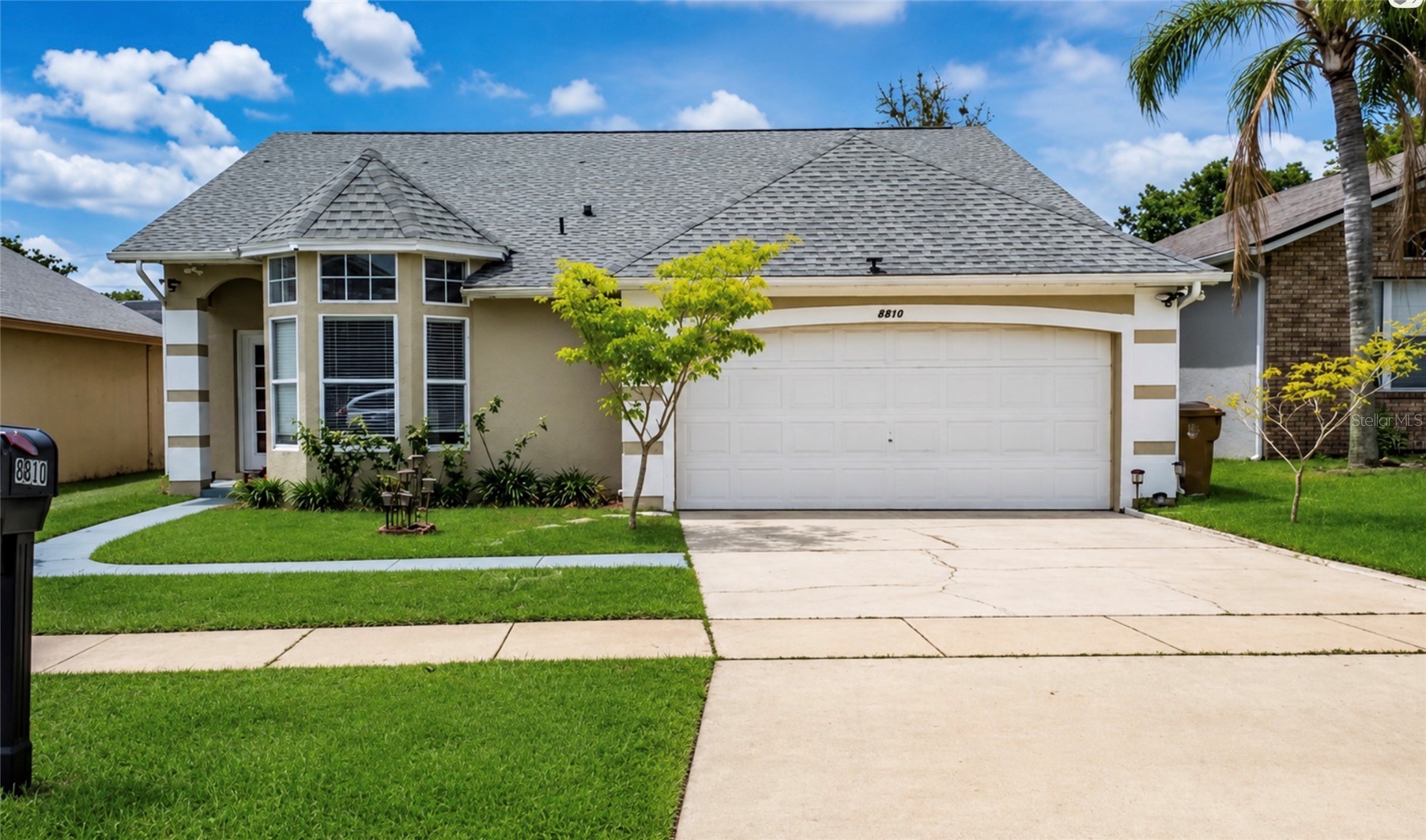 8810 KENSINGTON COURT